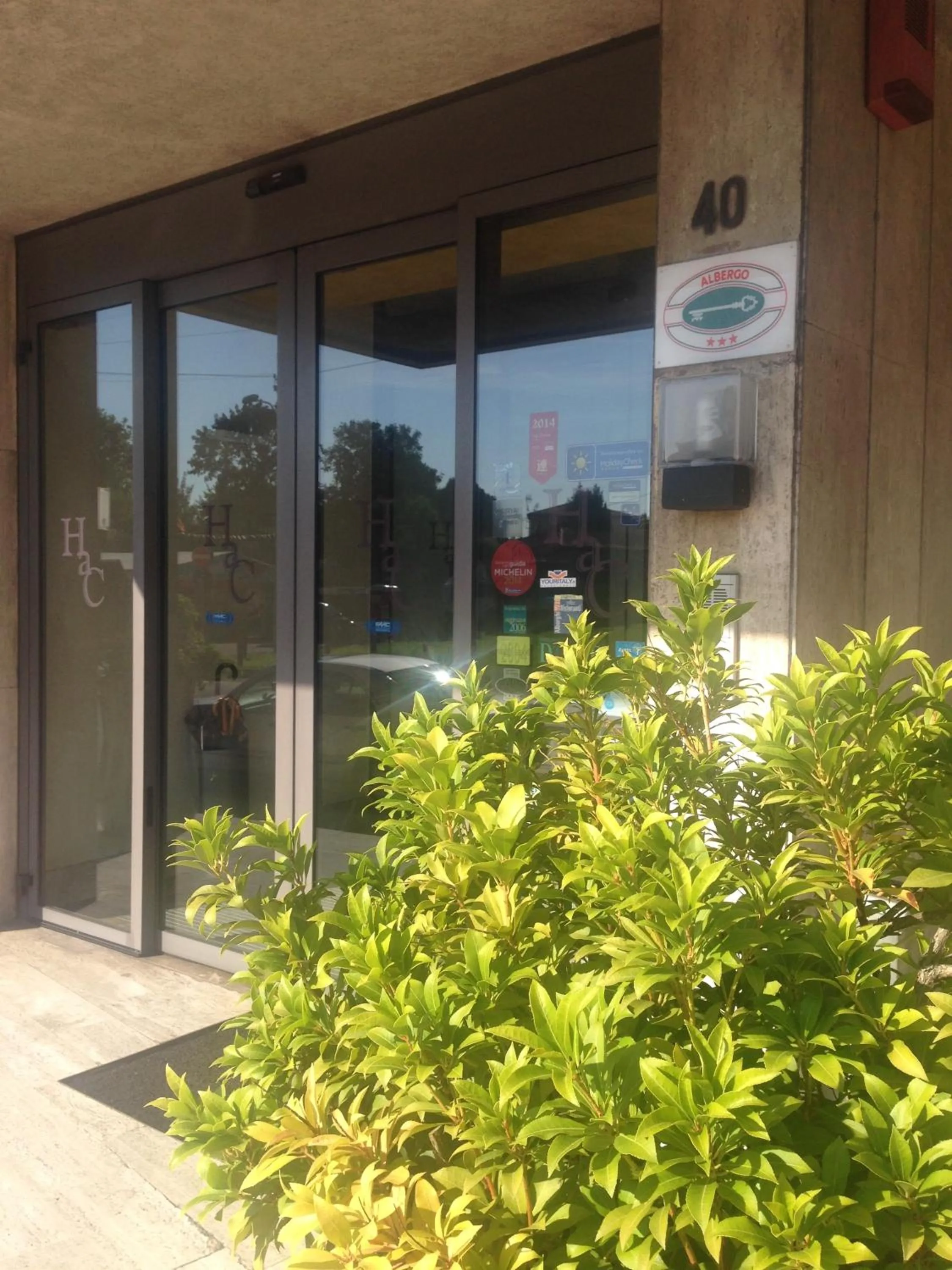 Facade/entrance in Hotel Al Cason