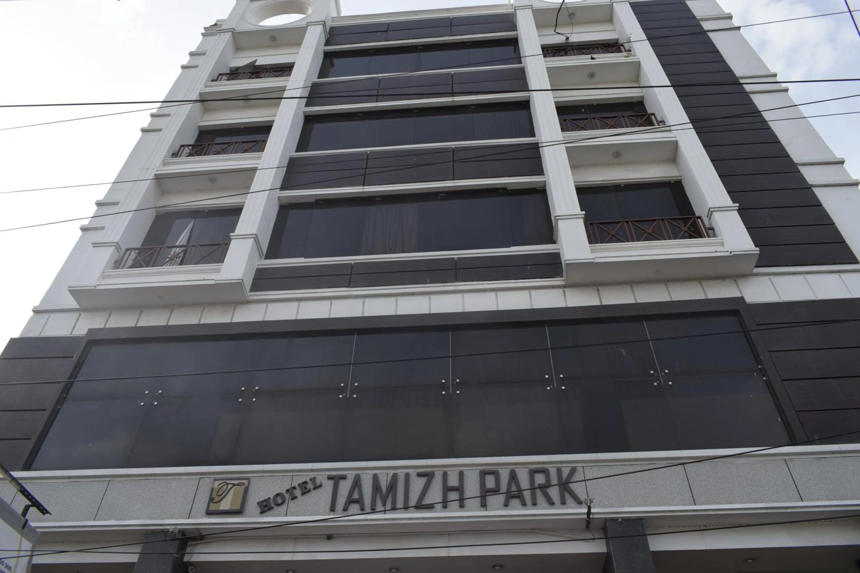 Property building in Hotel Tamizh Park