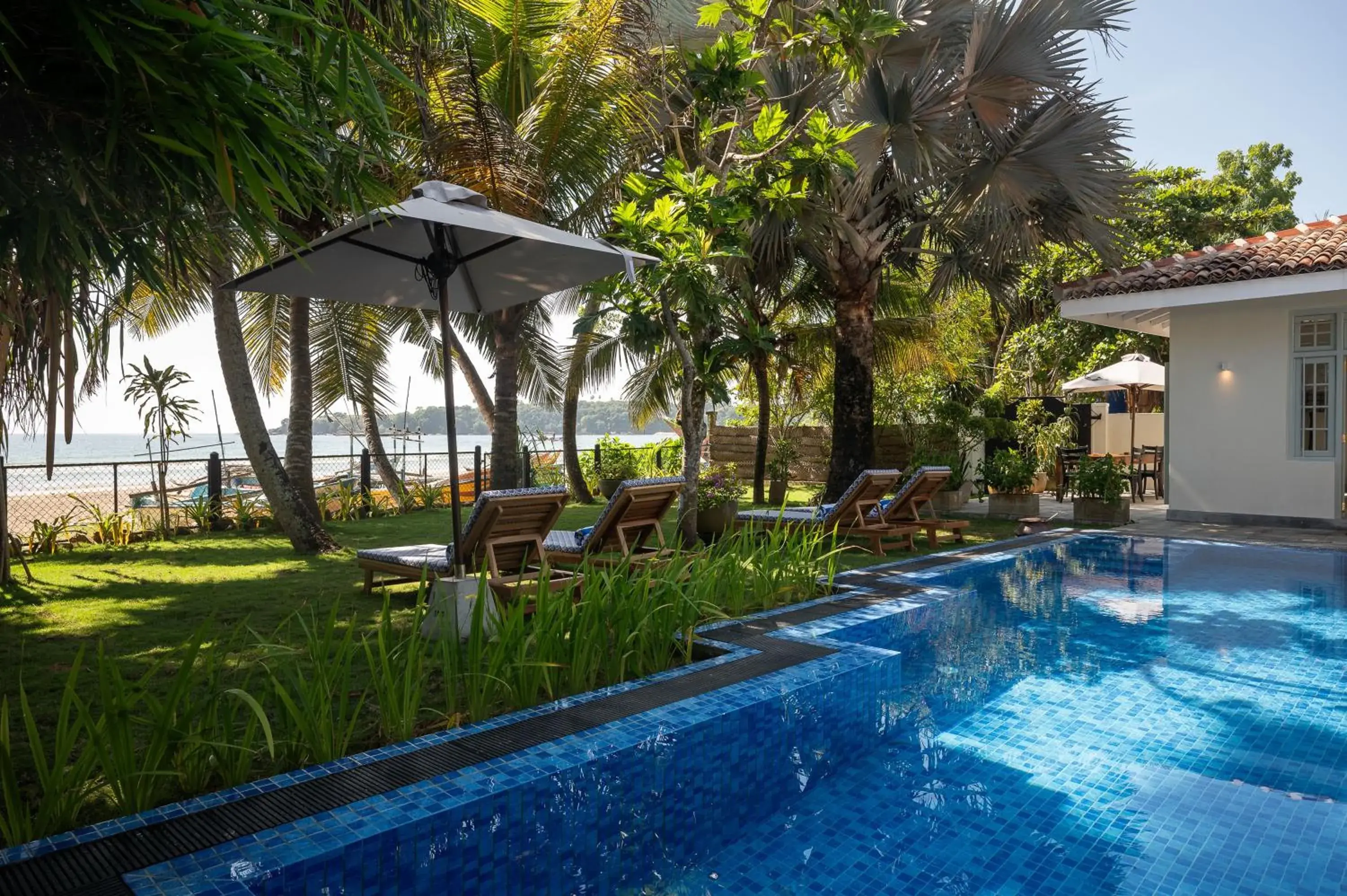 Triple Room in Halcyon Mawella Triple Room in Halcyon Mawella