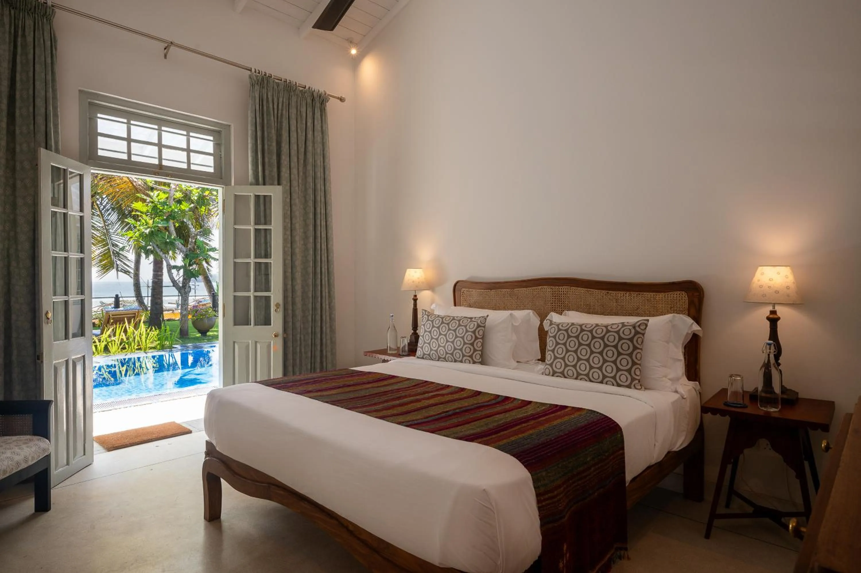 Bed in Halcyon Mawella