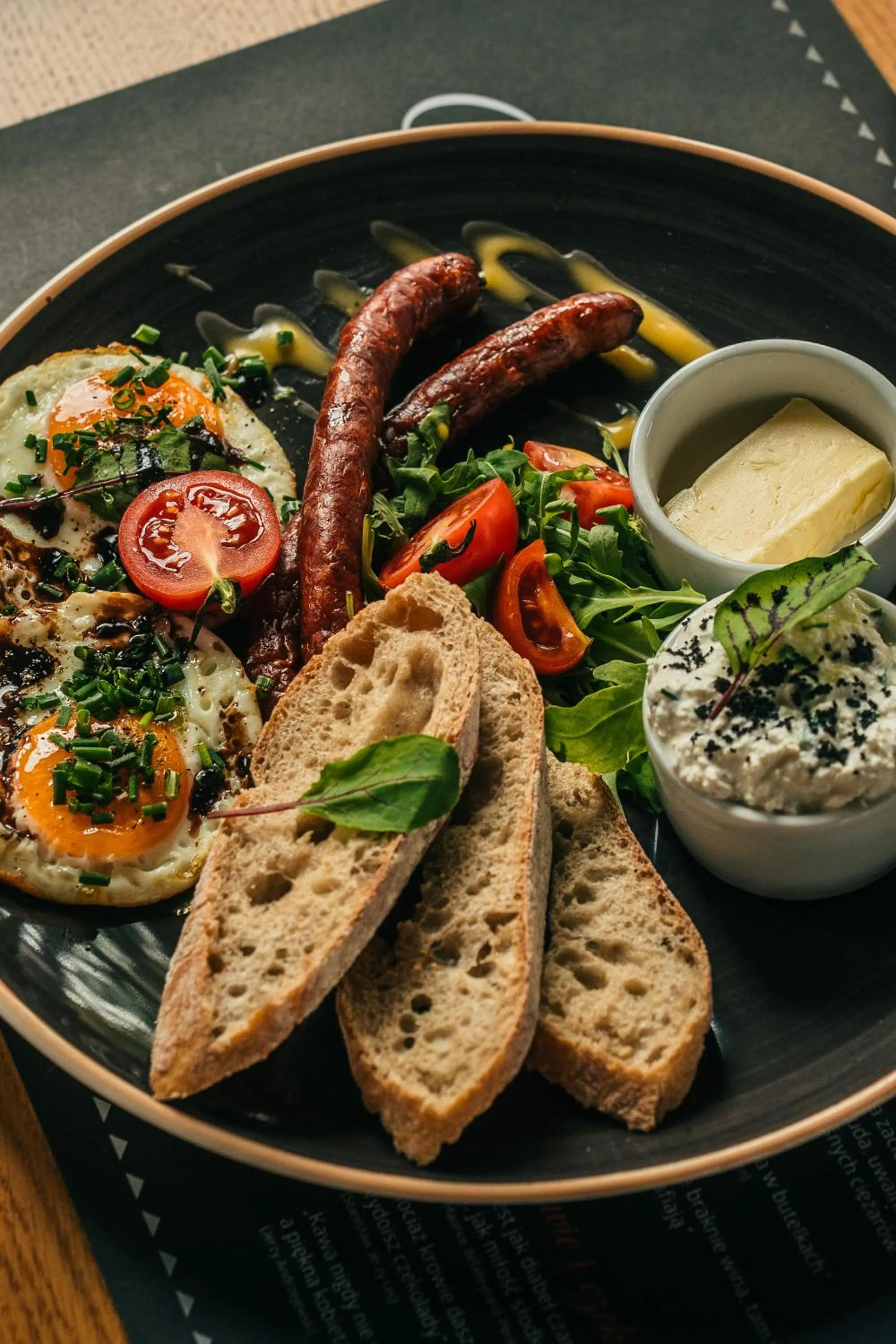 Food and drinks in Villa T Apartments & SPA