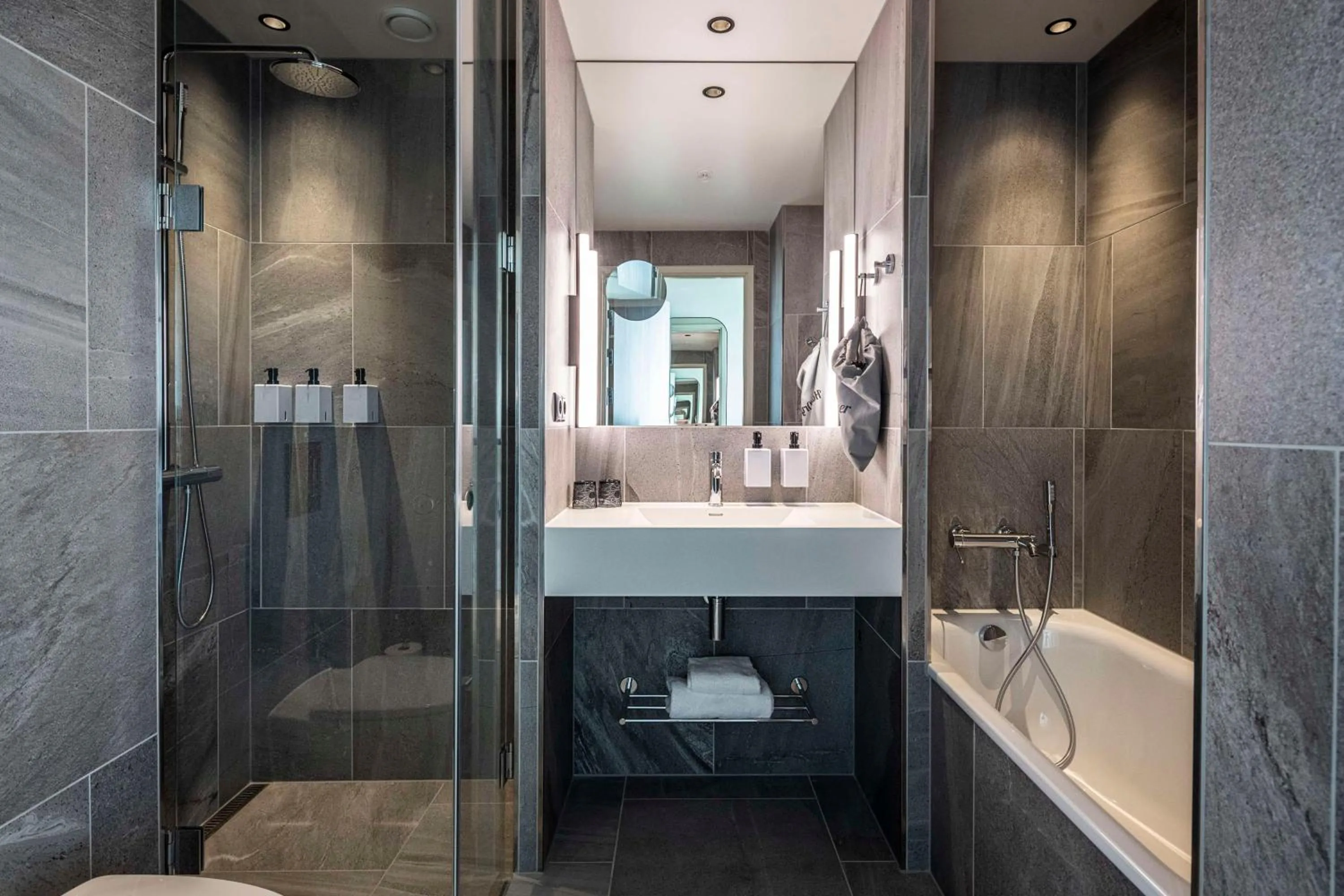 Bedroom in Scandic Spectrum