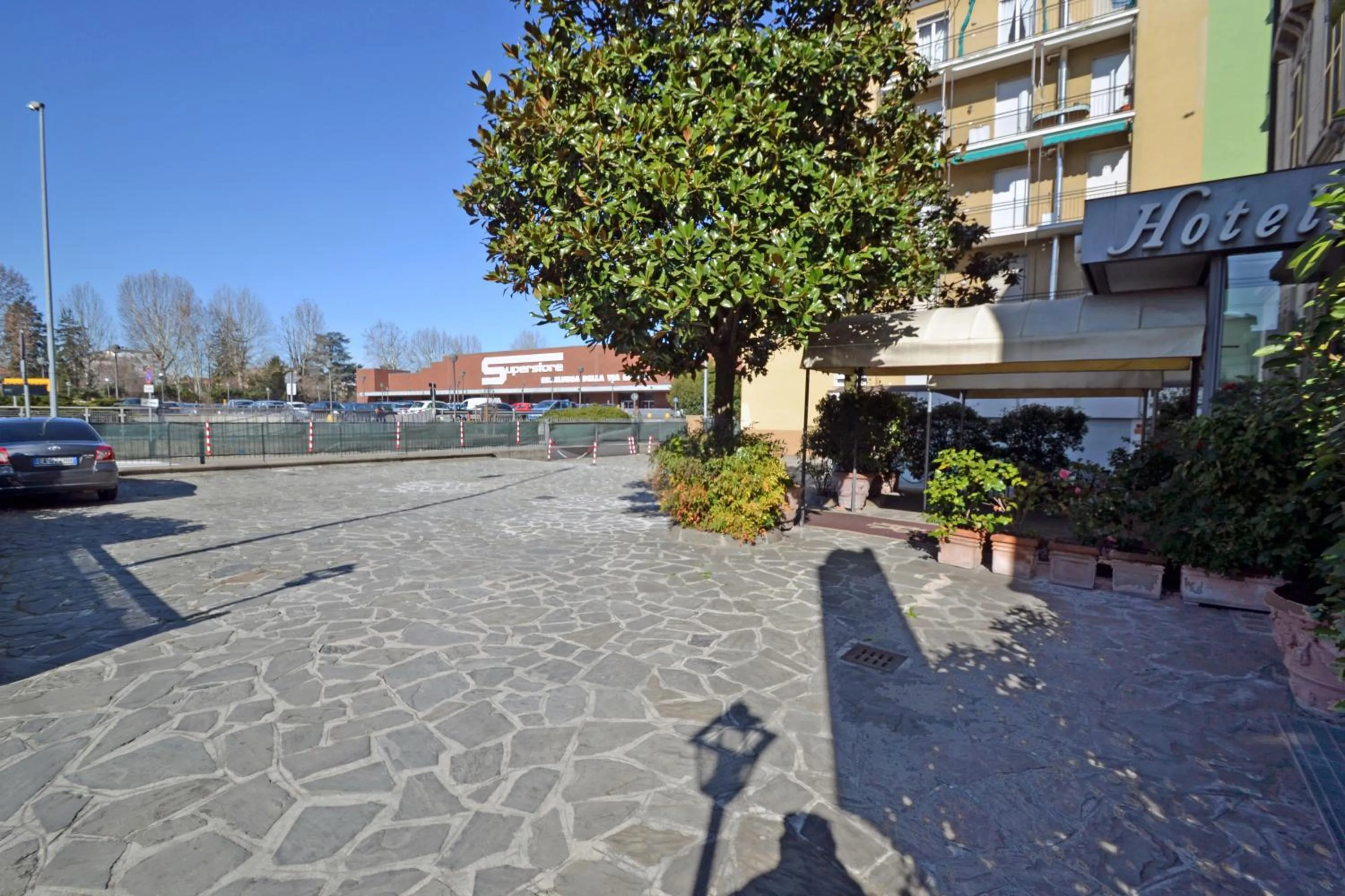 Facade/entrance in Hotel Residence