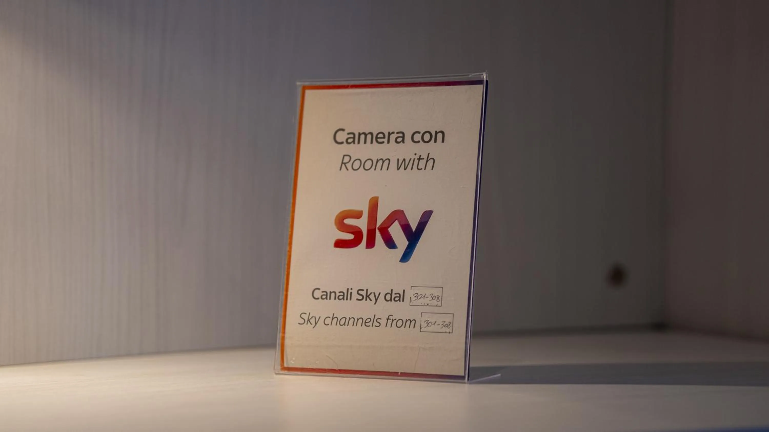 Logo/Certificate/Sign in Hotel Rex Milano