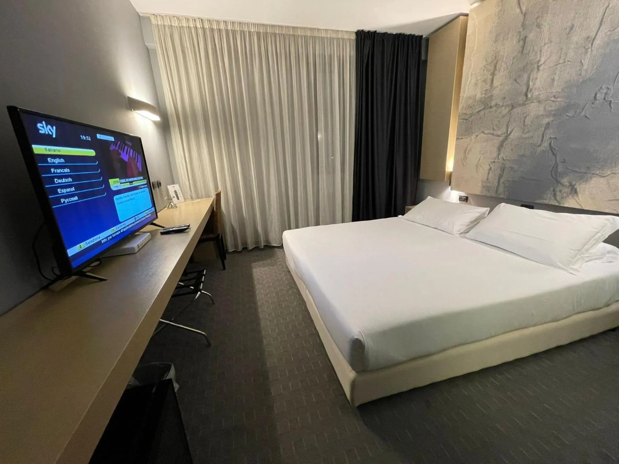 Bed in Bes Hotel Cremona Soncino