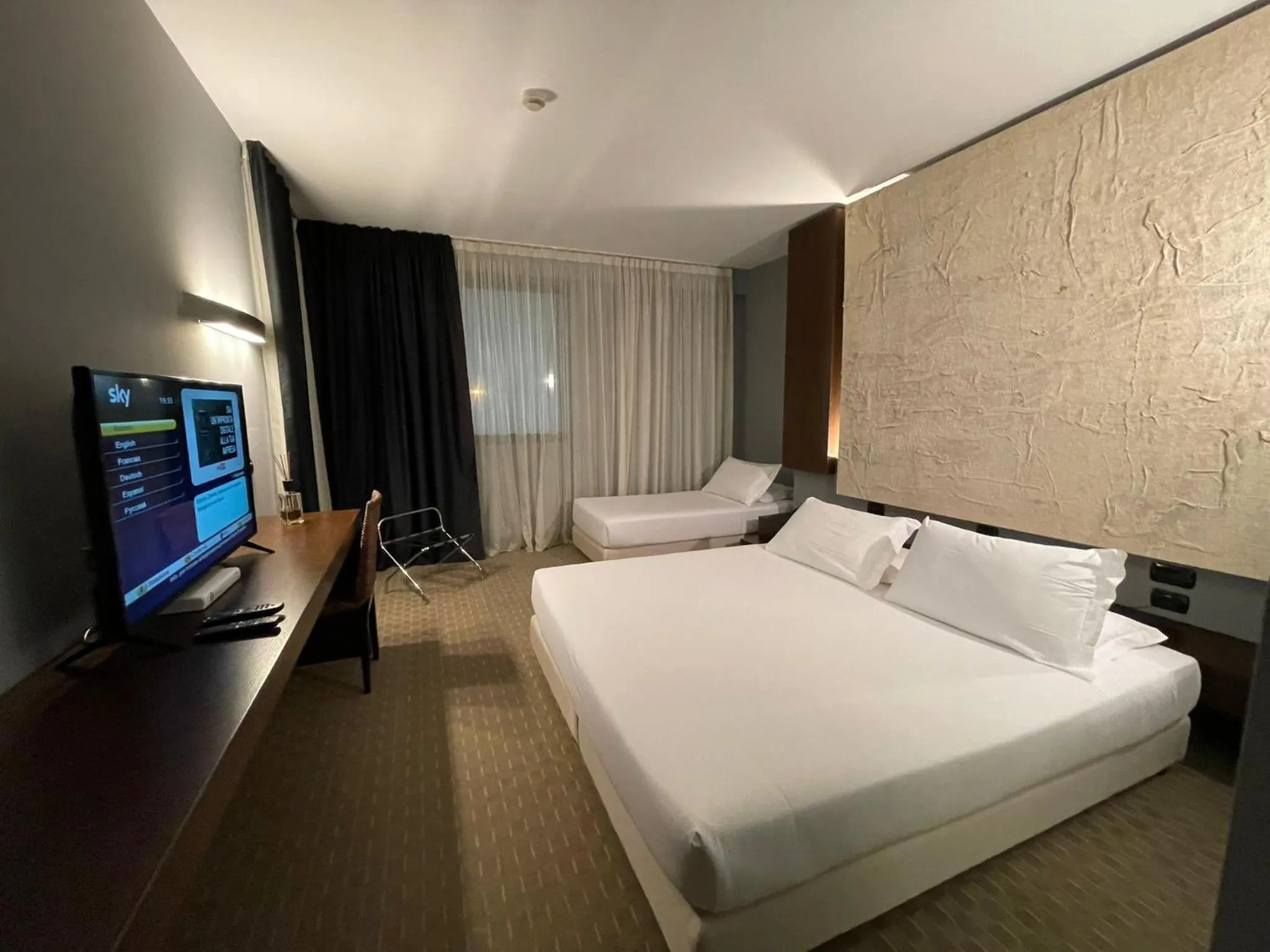 Bed in Bes Hotel Cremona Soncino