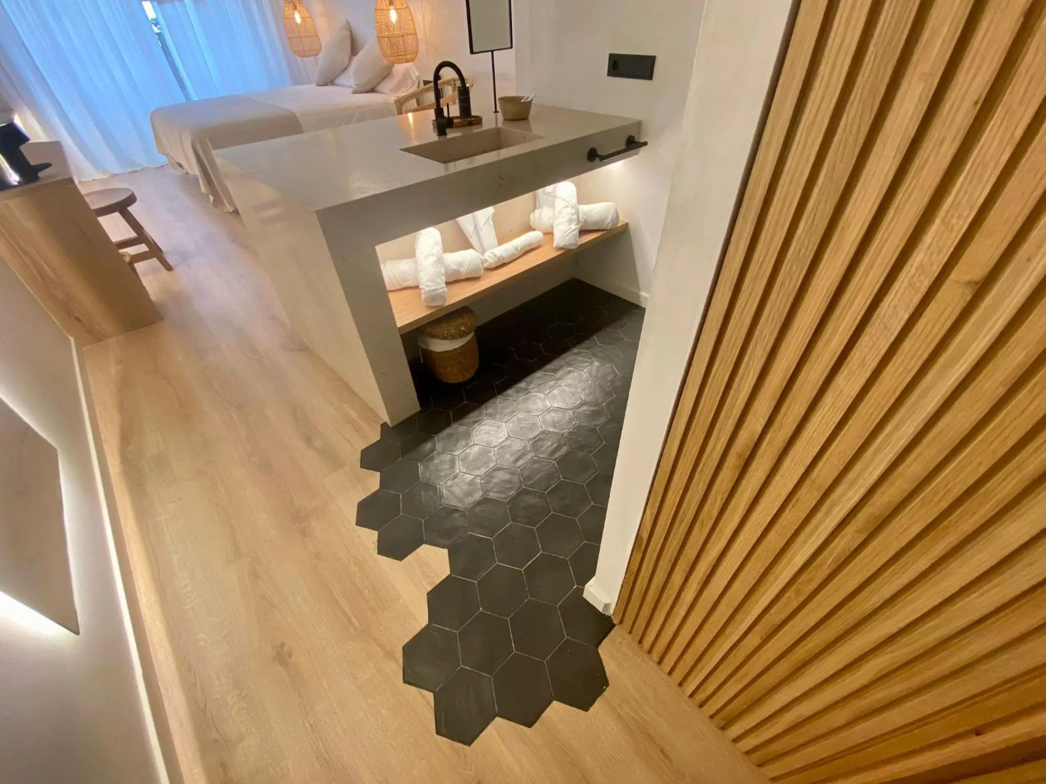 Bedroom in S´Estancia Suites