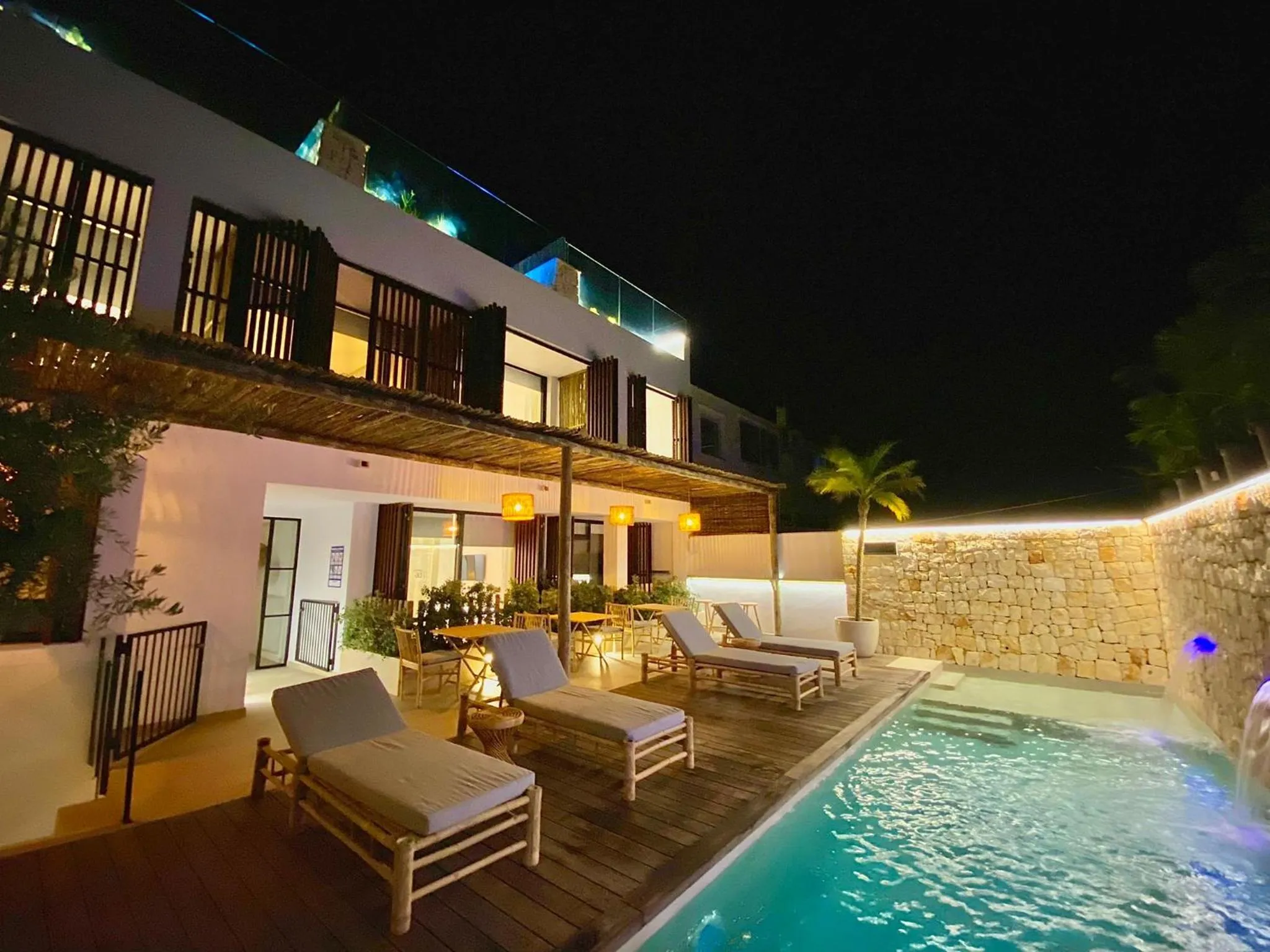 Property building in S´Estancia Suites