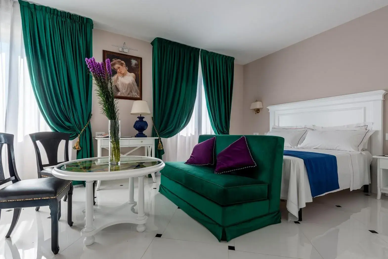 Prestige Double or Twin Room with Partial Sea View in Hotel President Prestige Double or Twin Room with Partial Sea View in Hotel President