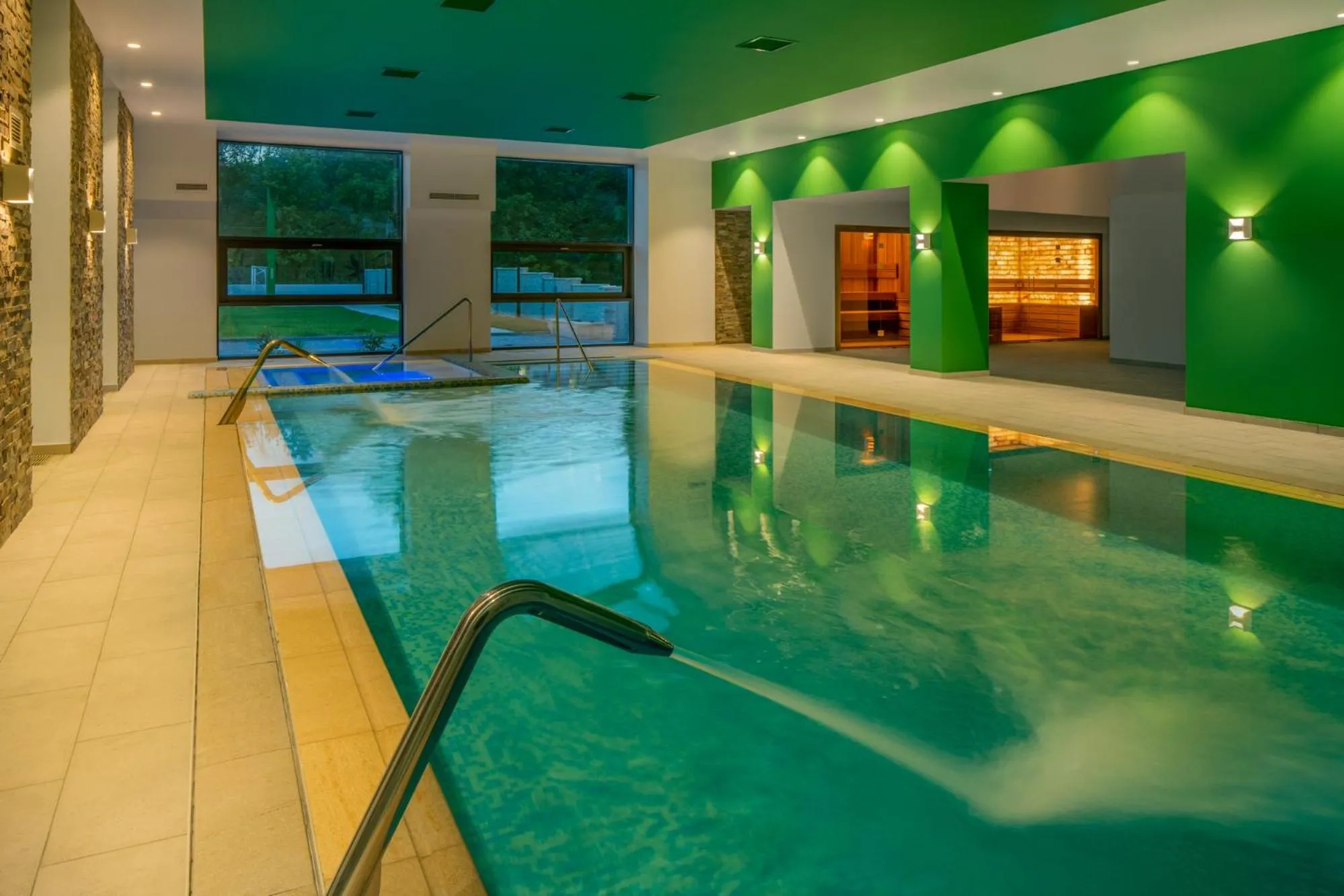 Sauna in Alma Health & Spa Retreat