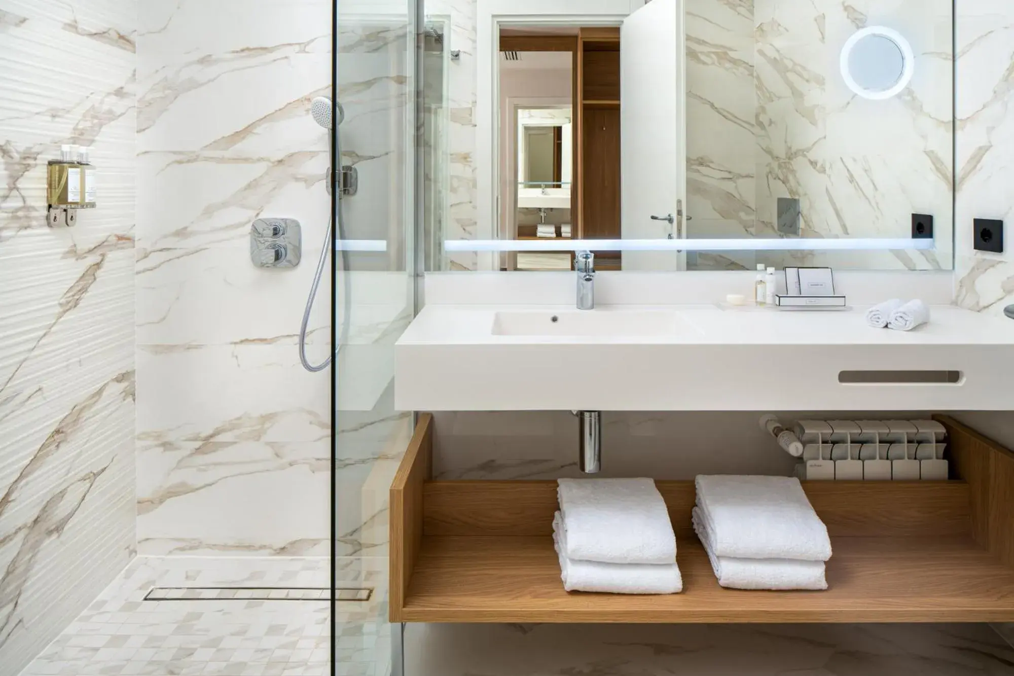 Superior King Room - single occupancy in Alma Health & Spa Retreat Superior King Room - single occupancy in Alma Health & Spa Retreat