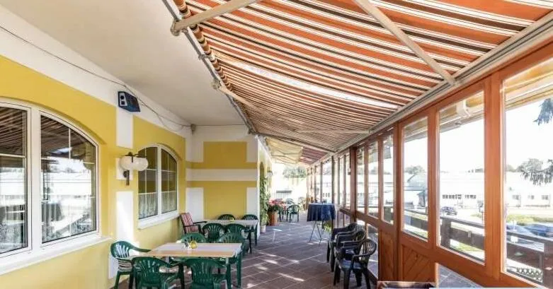 Restaurant/places to eat in Austria Traveller Hotel Lenzing