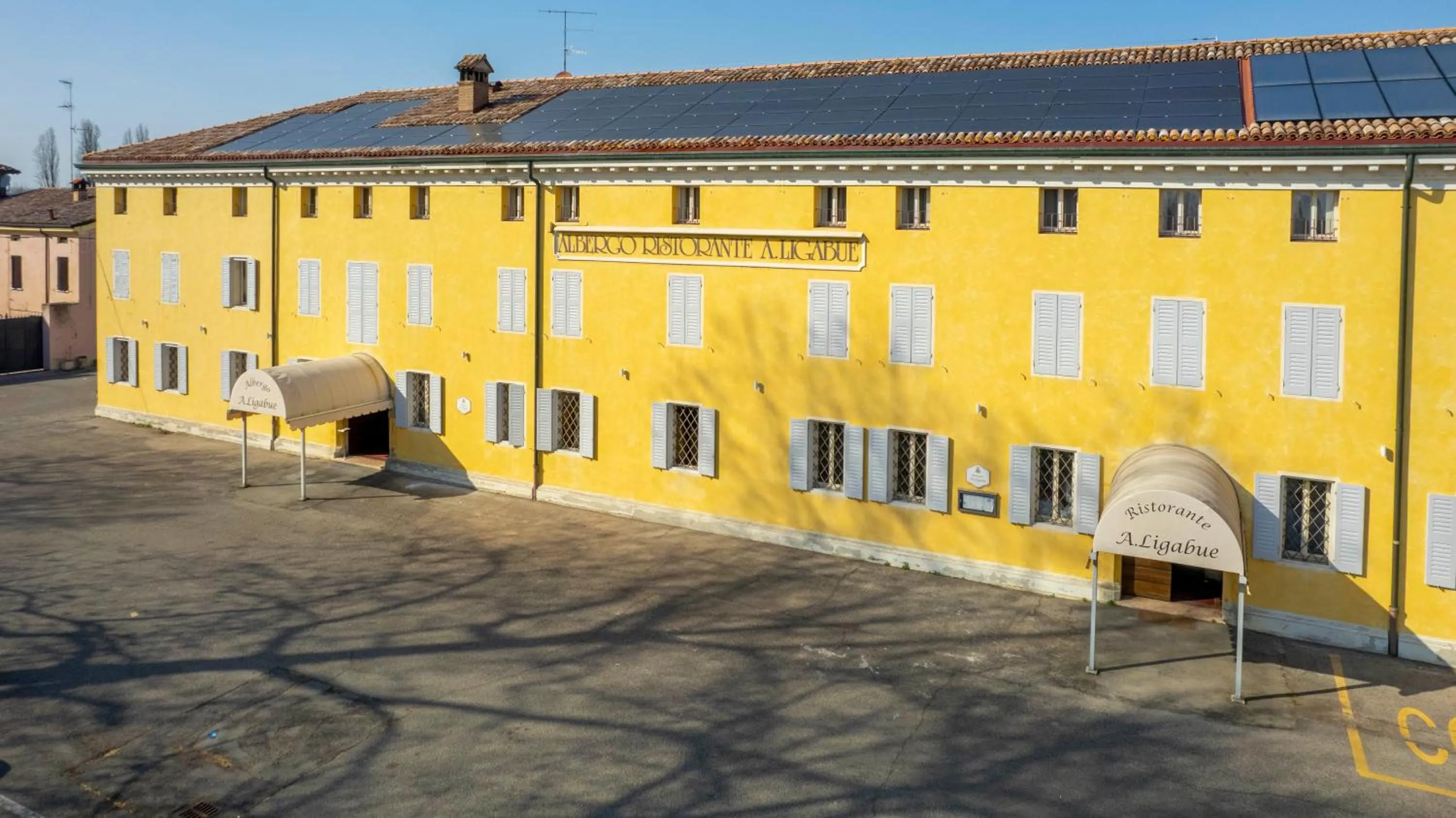 Confidence Hotel Ligabue