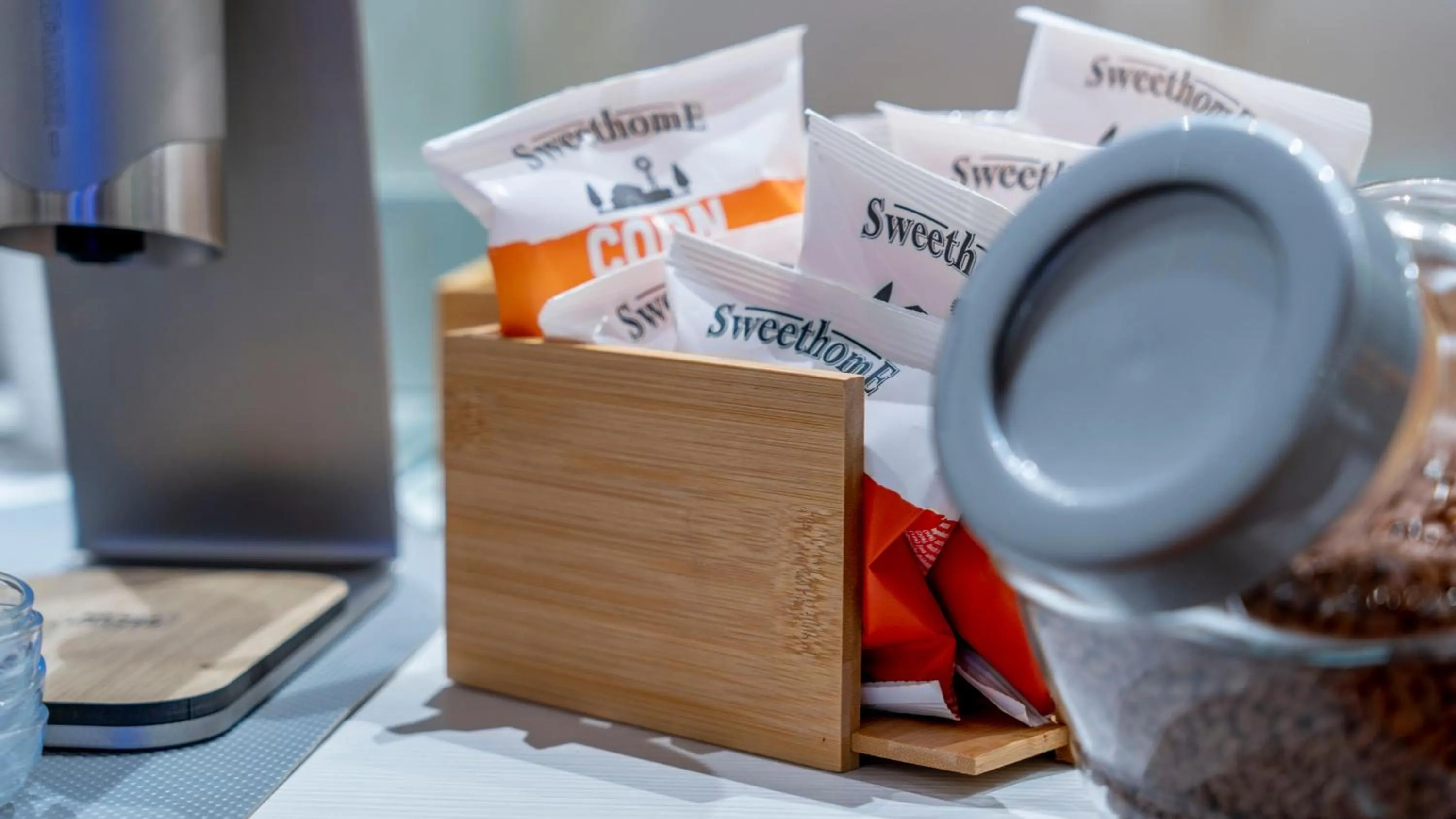 Confidence Hotel Ligabue