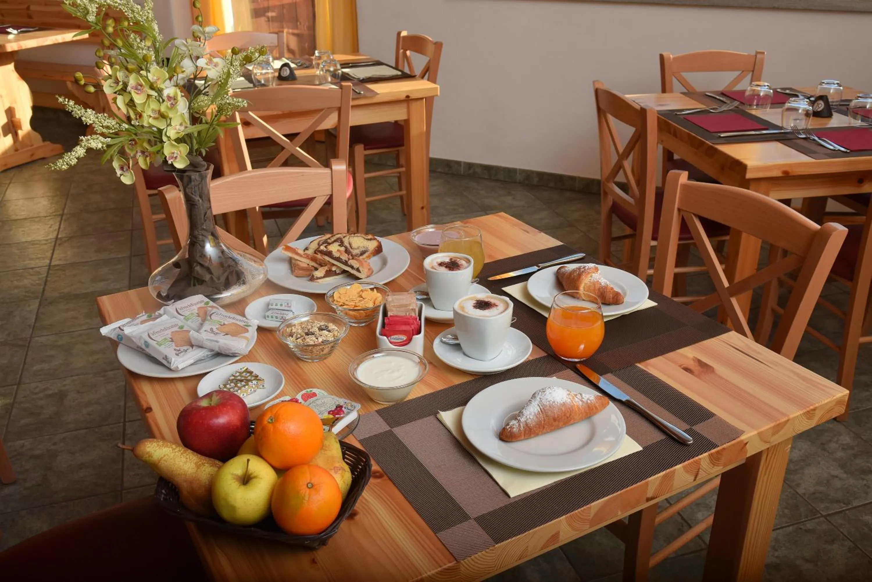 Restaurant/places to eat in Hotel San Carlo, tra Bormio e Livigno