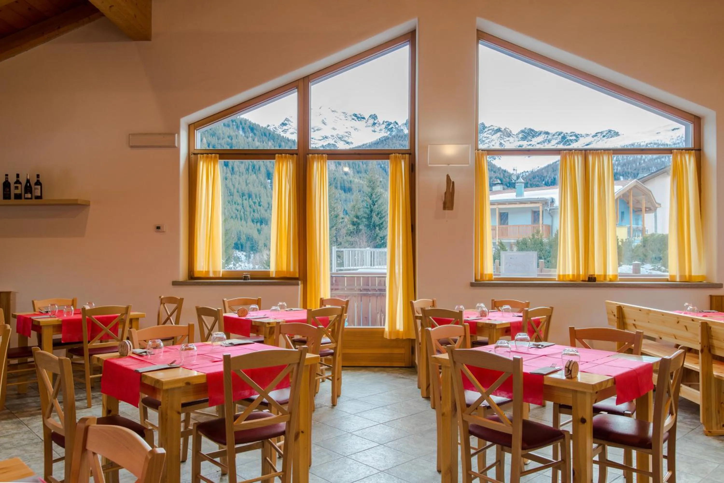 Restaurant/places to eat in Hotel San Carlo, tra Bormio e Livigno