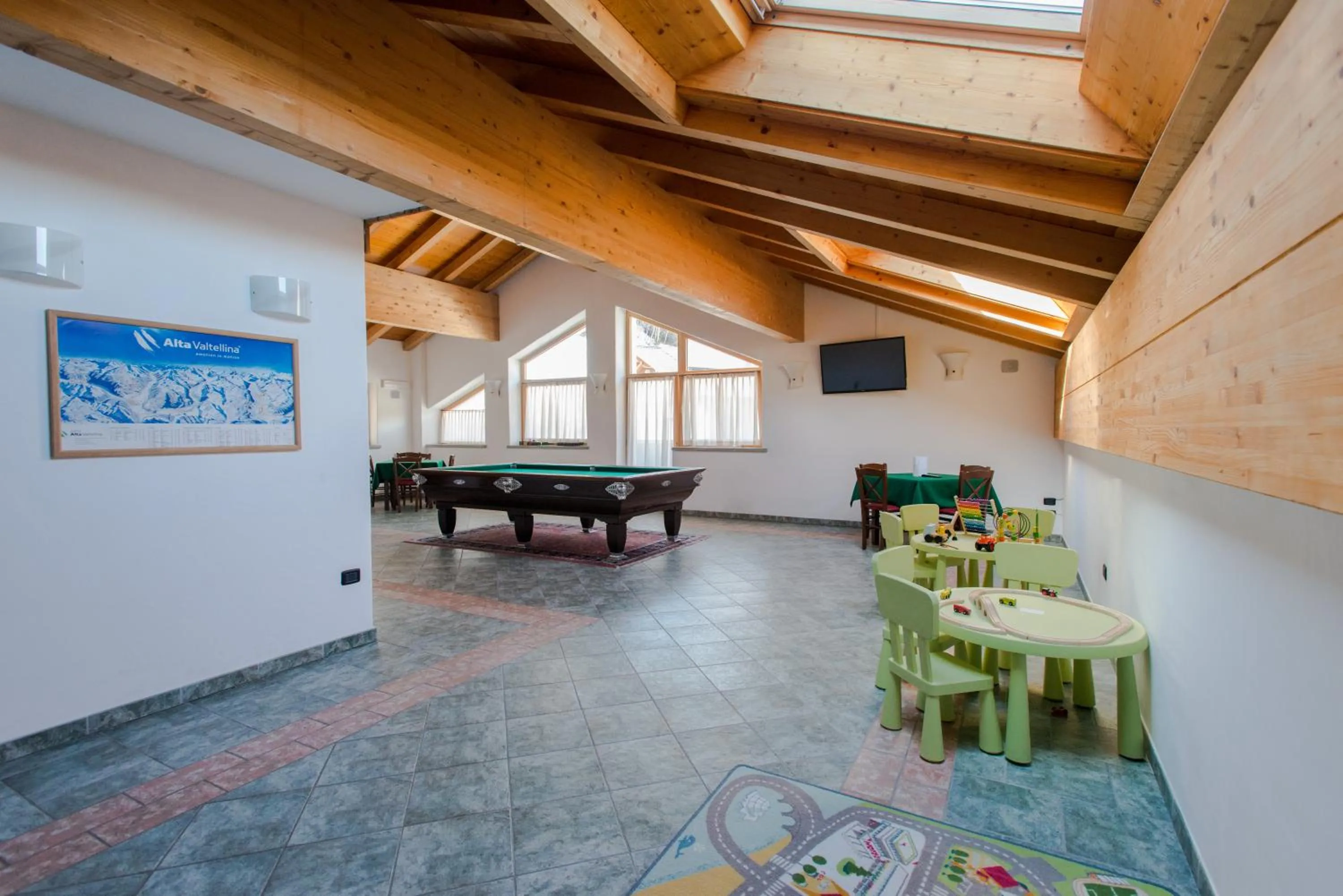Game Room in Hotel San Carlo, tra Bormio e Livigno