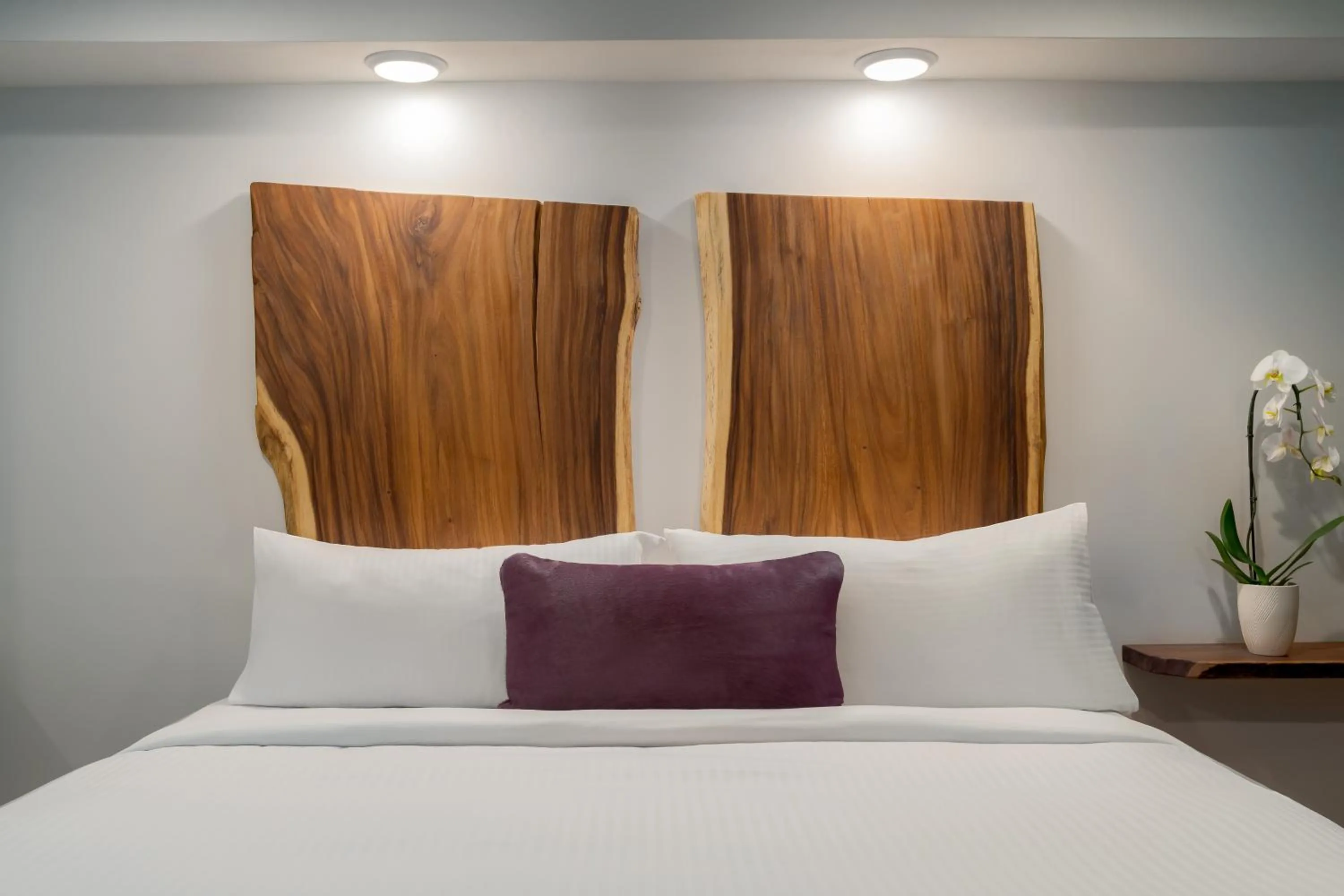 Bed in The Horton Hotel