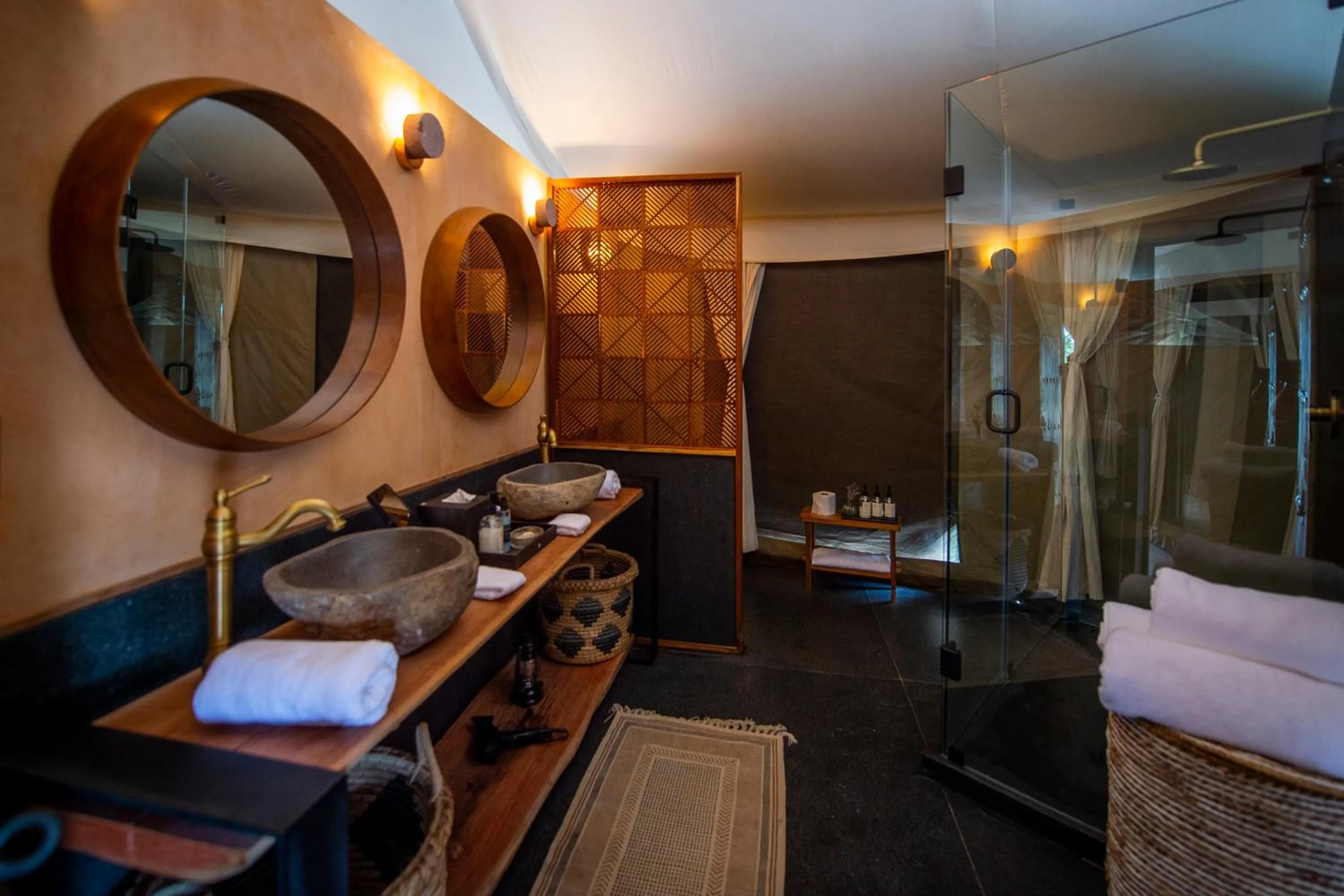 Bathroom in Viatura Omún, San Miguel de Allende, with Optional All Inclusive