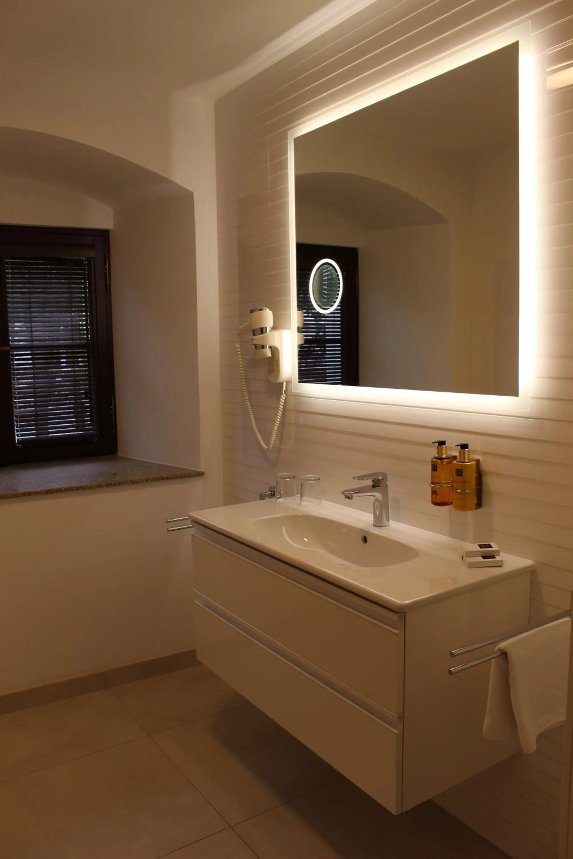 Bathroom in Zámek Třešť