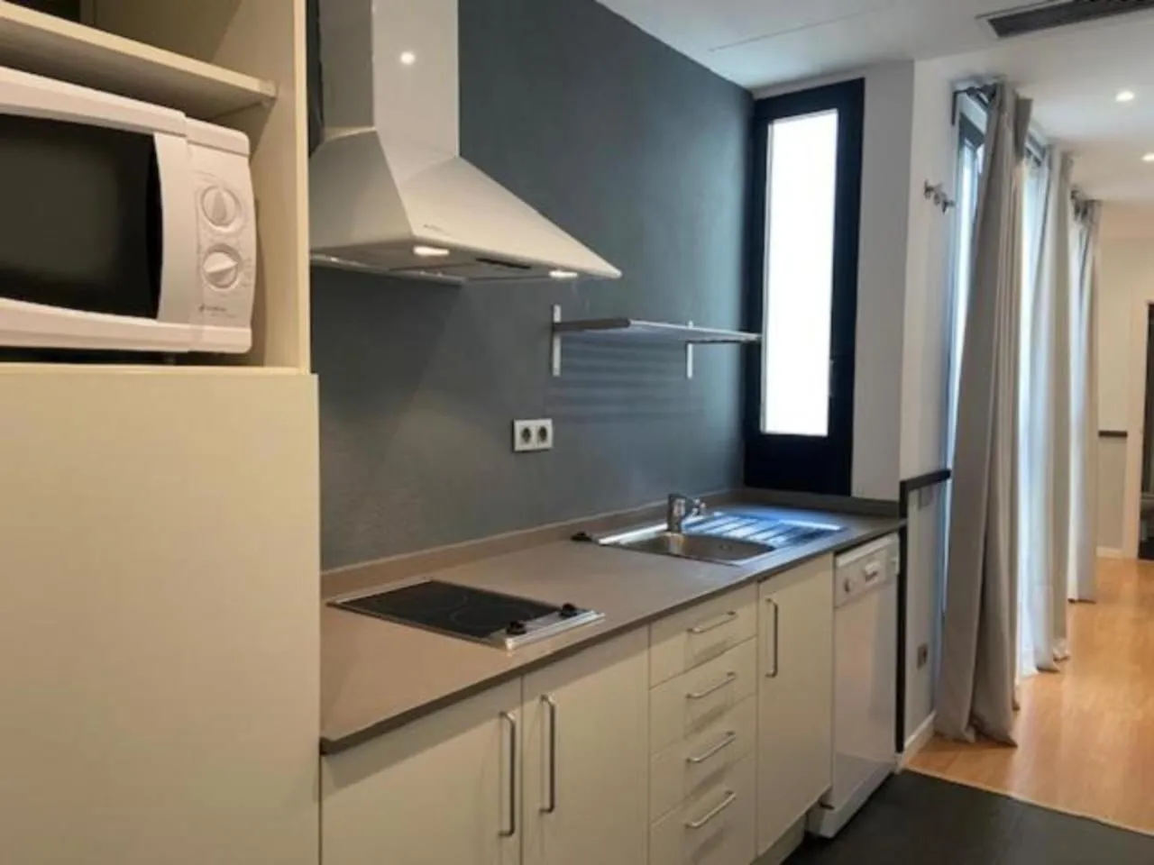 Kitchen or kitchenette in Liceu Apartments by gaiarooms