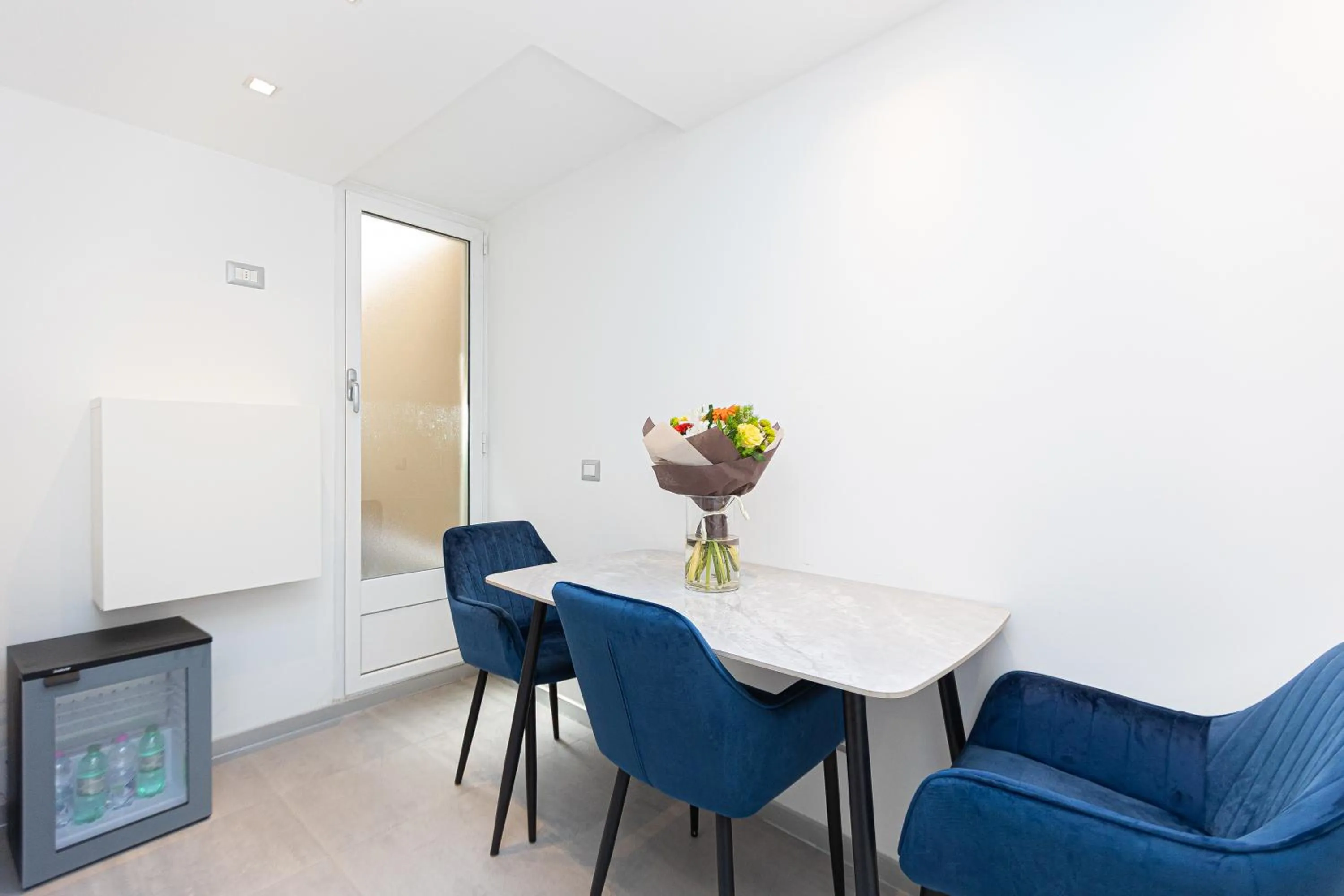 Seating area in Hotel Castellino Roma
