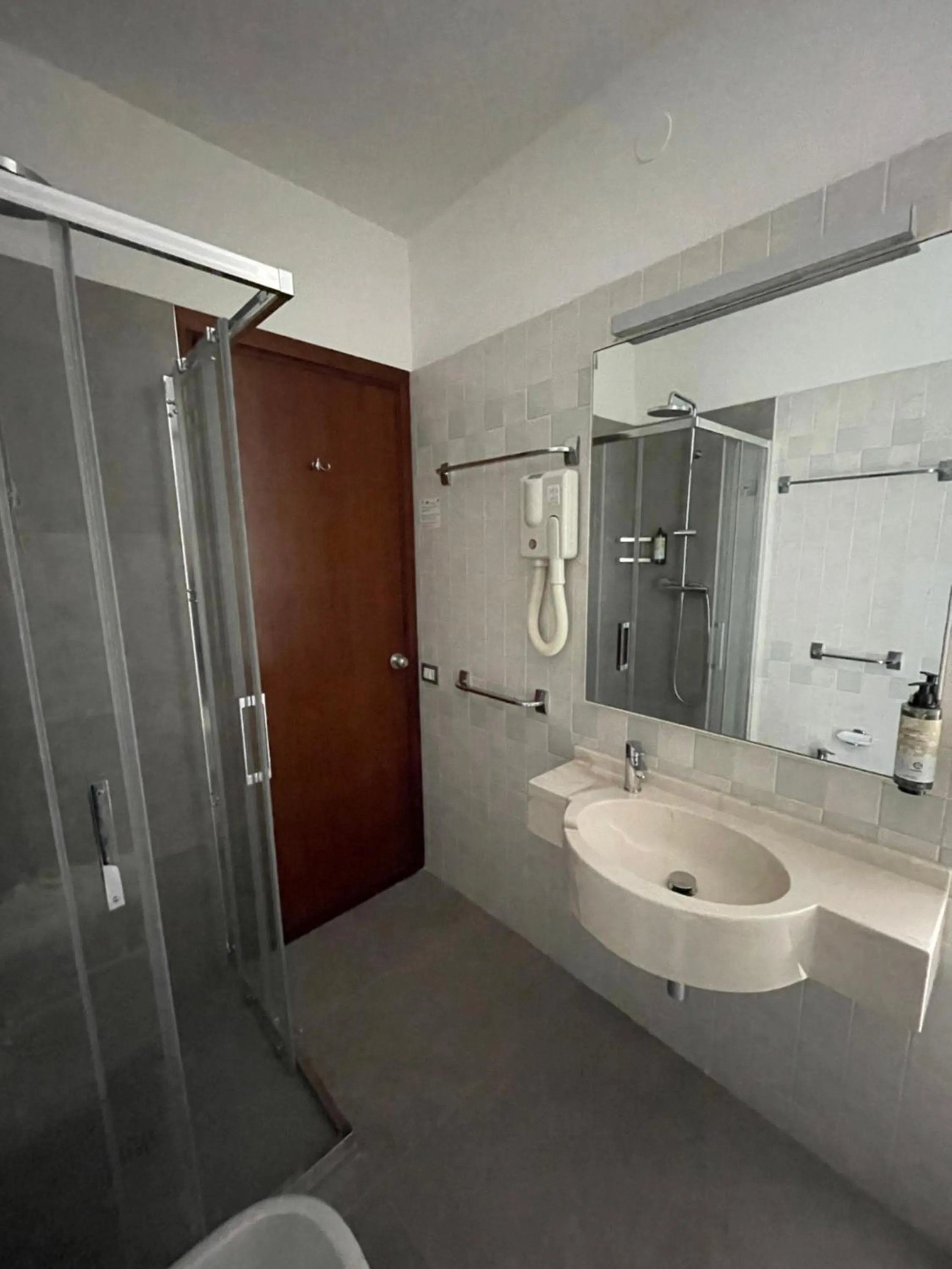 Shower in Hotel Bella Venezia Mare