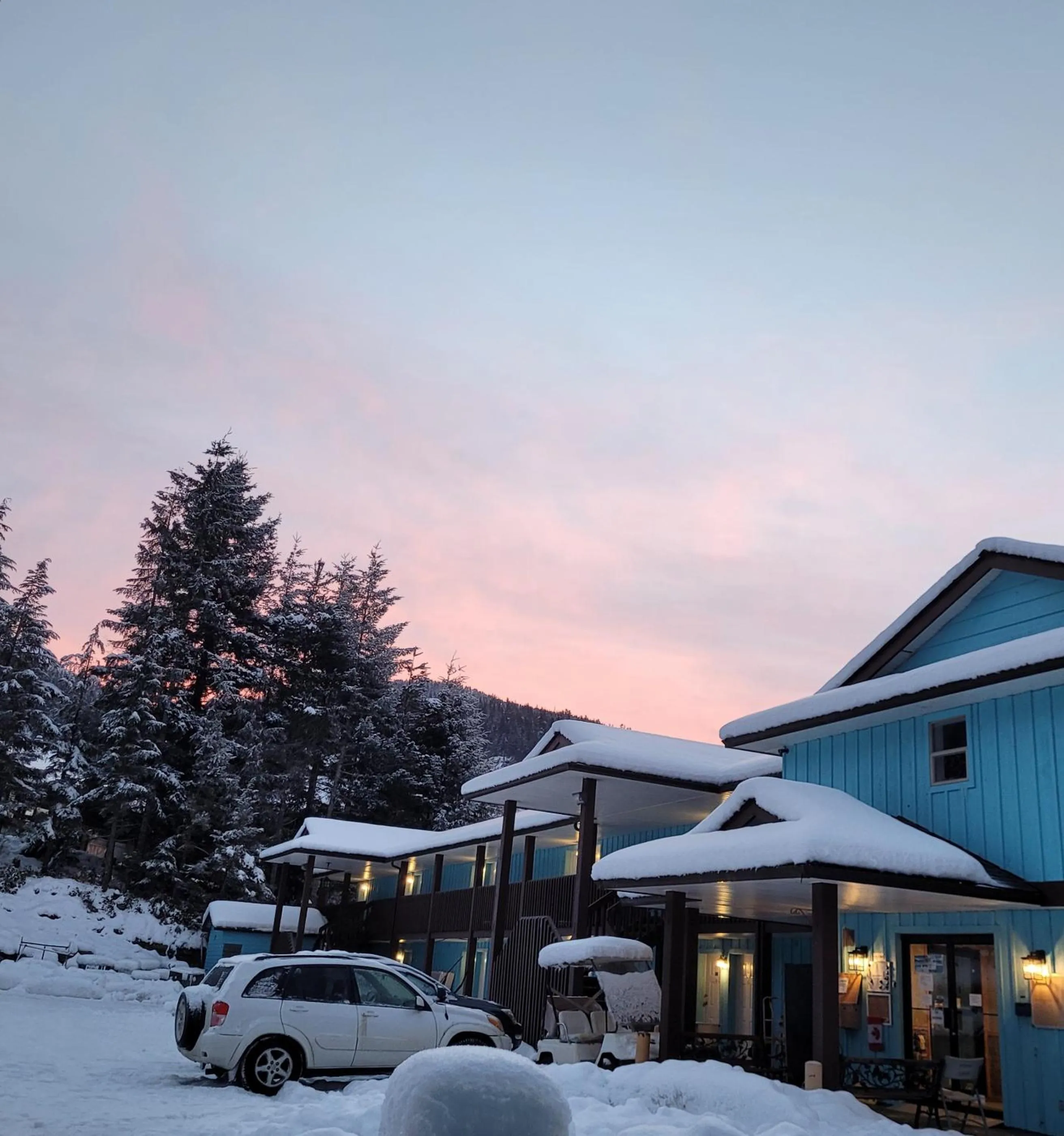 Property building in Ridgeview Motor Inn