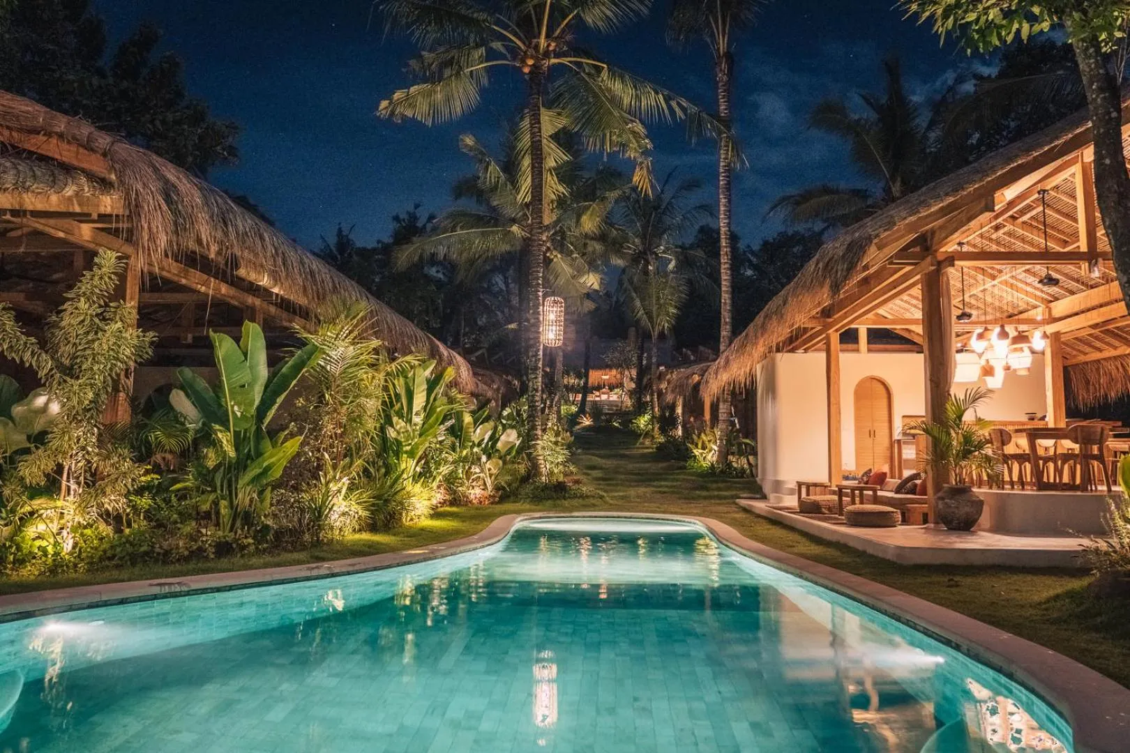 Restaurant/places to eat in Yama Balian