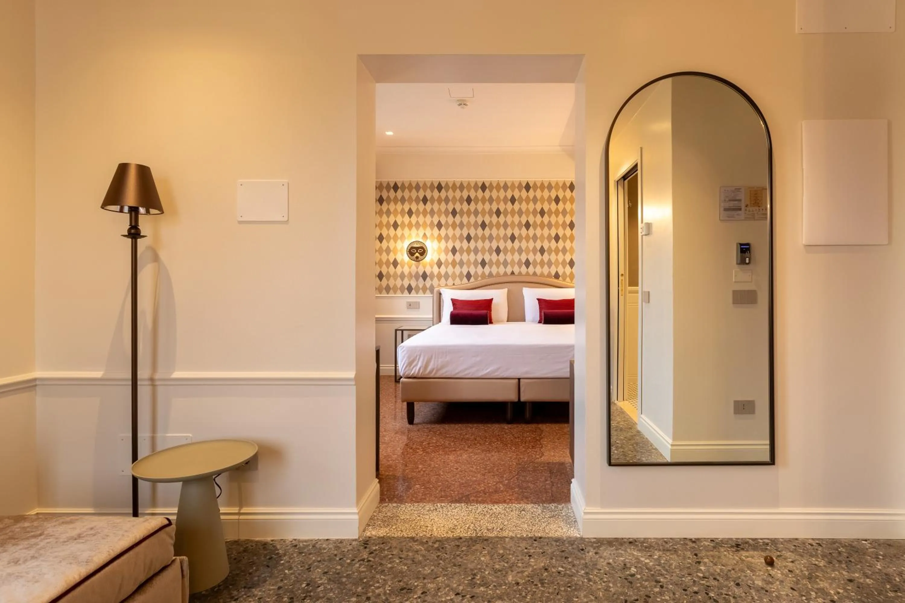 Bedroom, Bed in Hotel Arlecchino