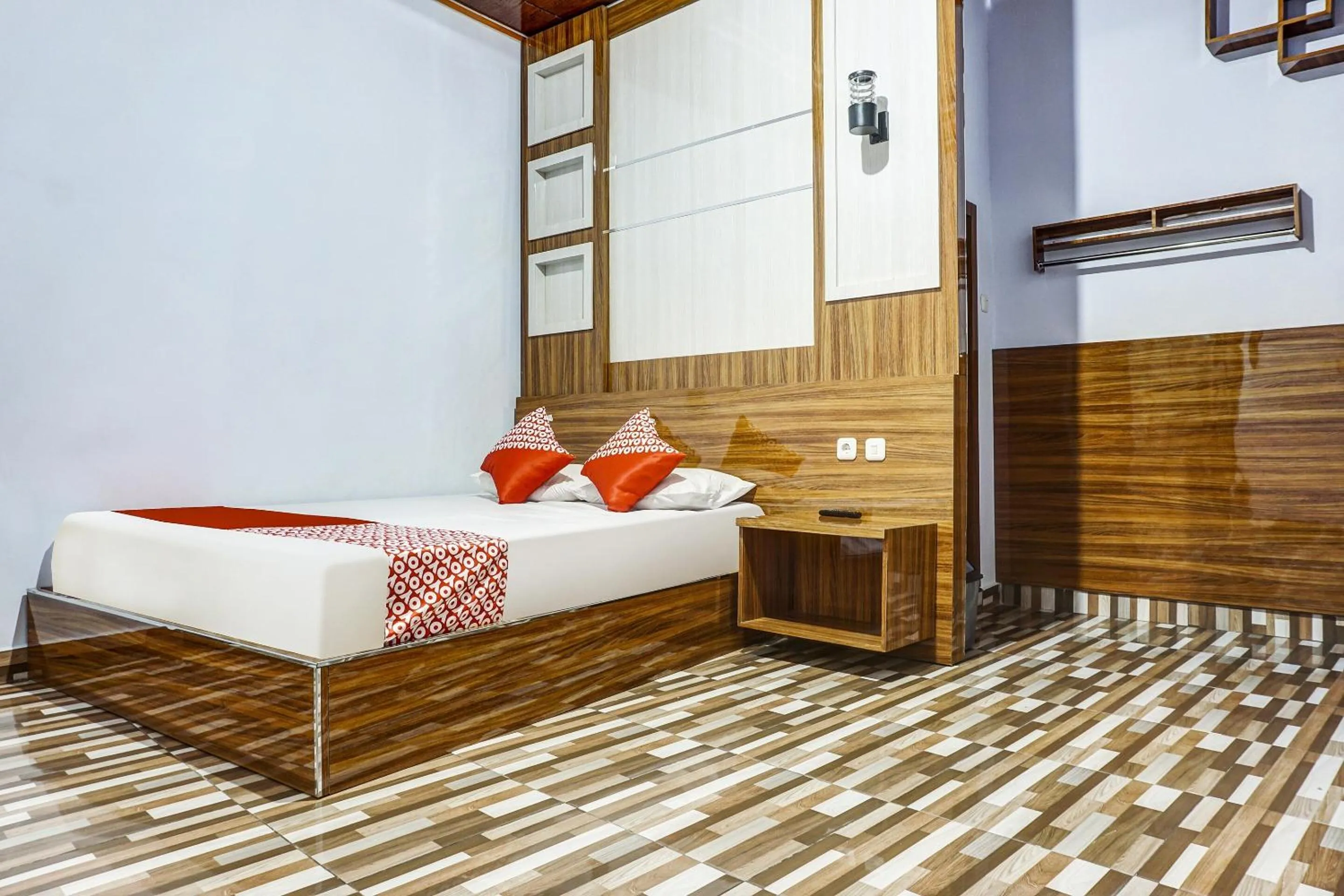 Bedroom, Bed in Hotel O Penginapan Dafandra Beach Near Pantai Tanjung Bira