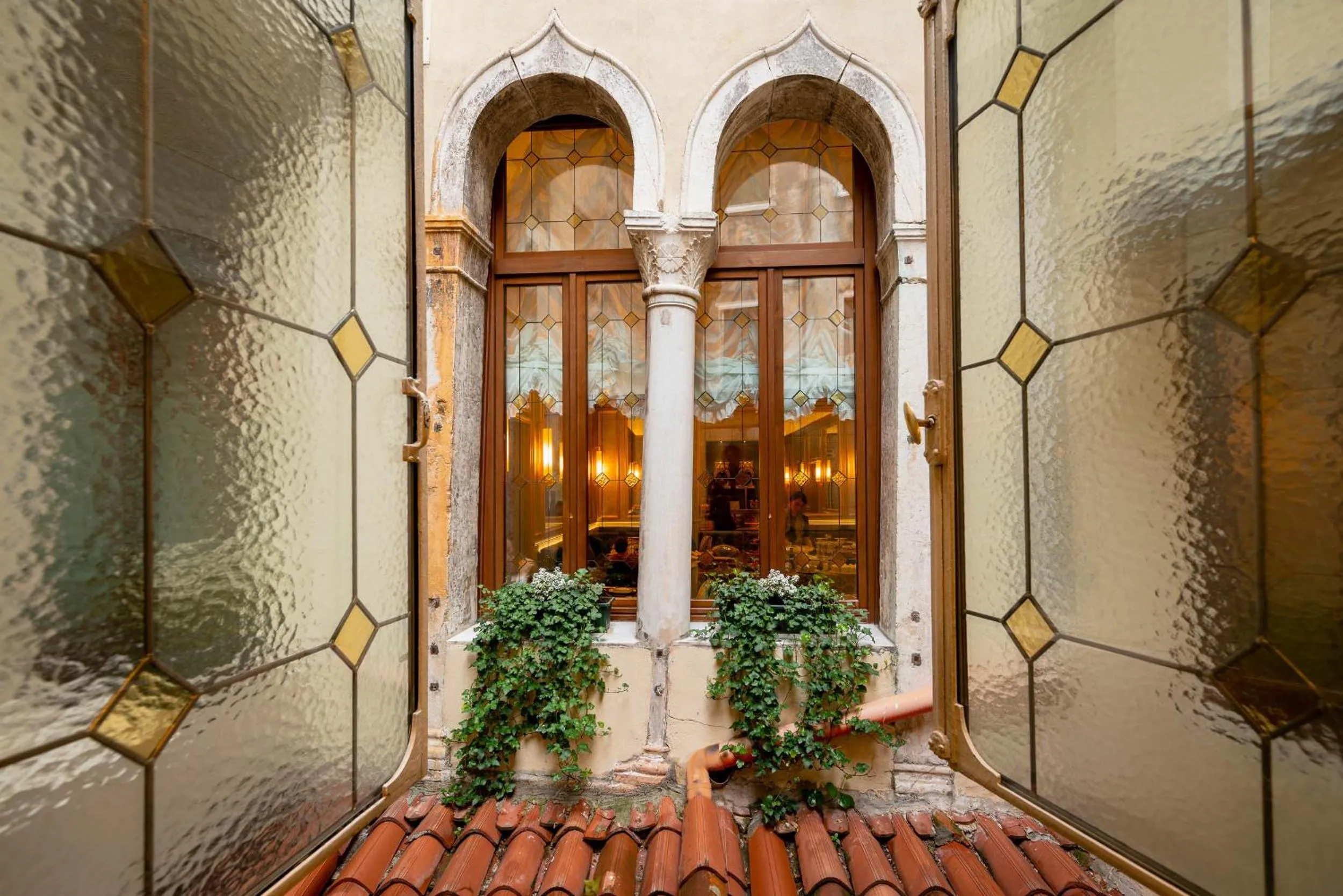 Decorative detail in Hotel Antico Doge - a Member of Elizabeth Hotel Group