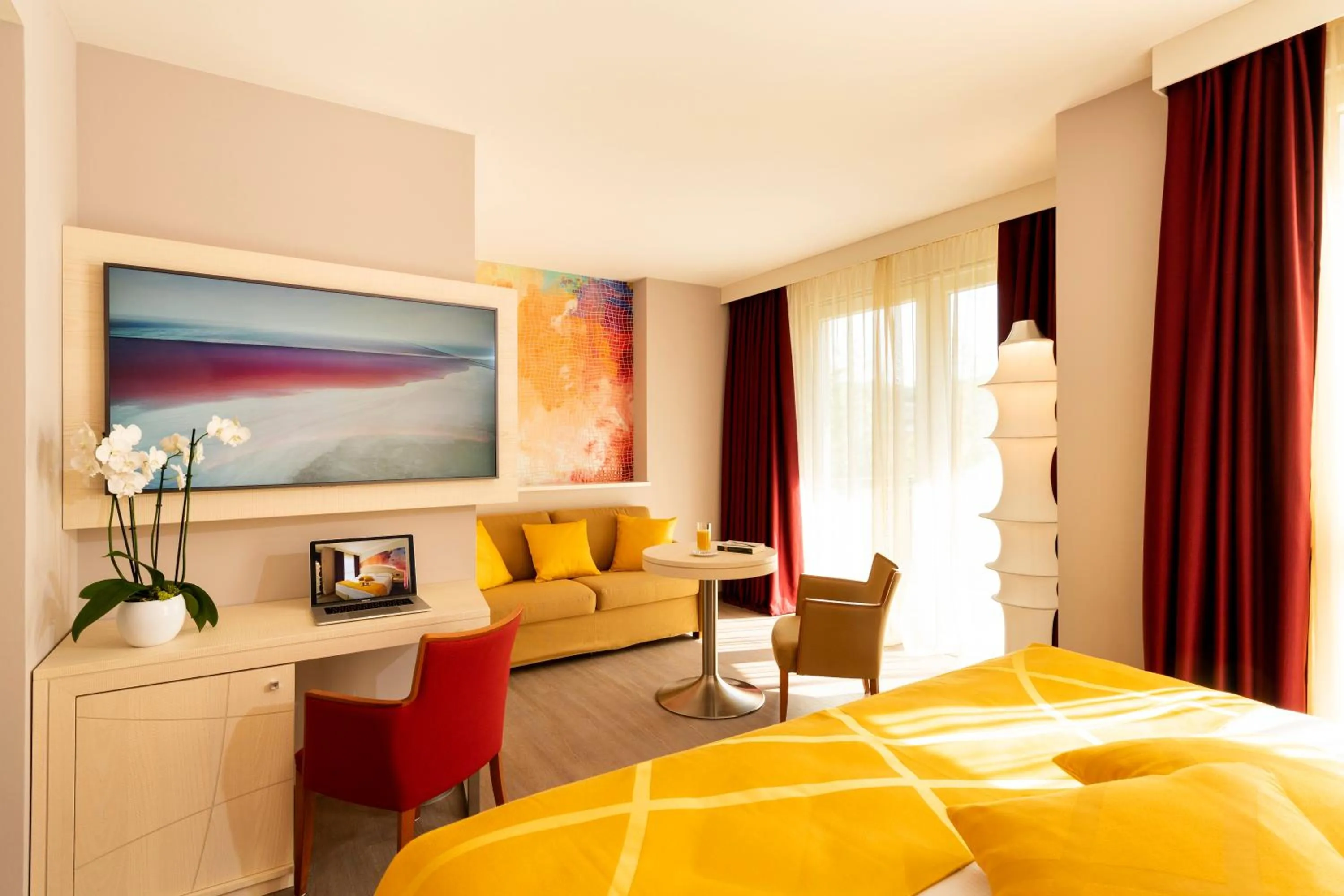 Bedroom, Bed in Color Hotel Style, Design & Gourmet