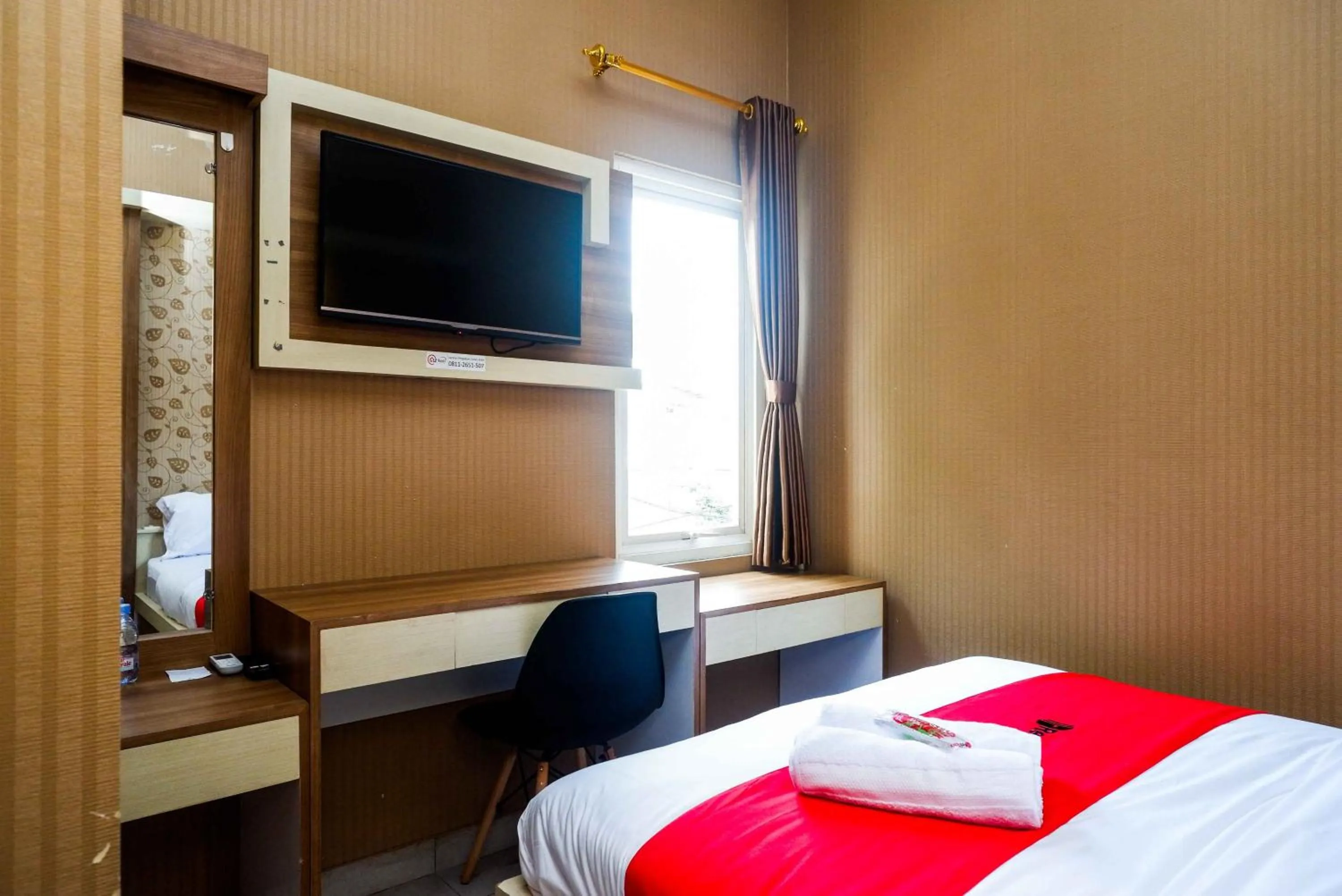 Bed in RedDoorz near Simpang Tujuh Kudus