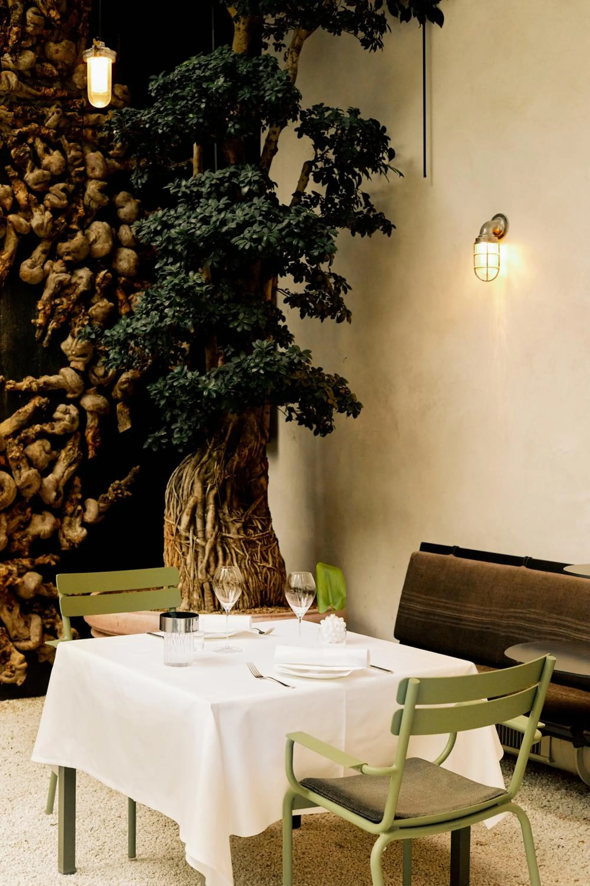 Restaurant/places to eat in Parkhotel Laurin