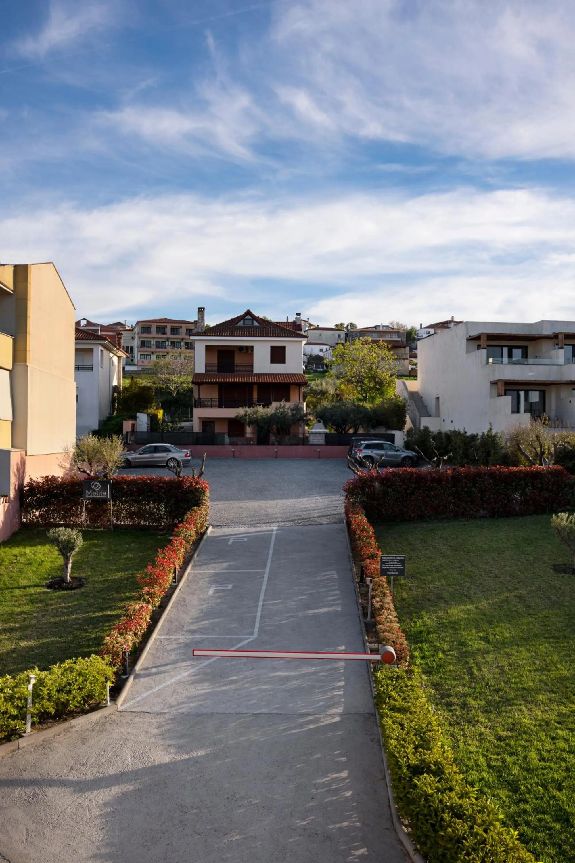 Parking in Melite Luxury Rooms & Apartments