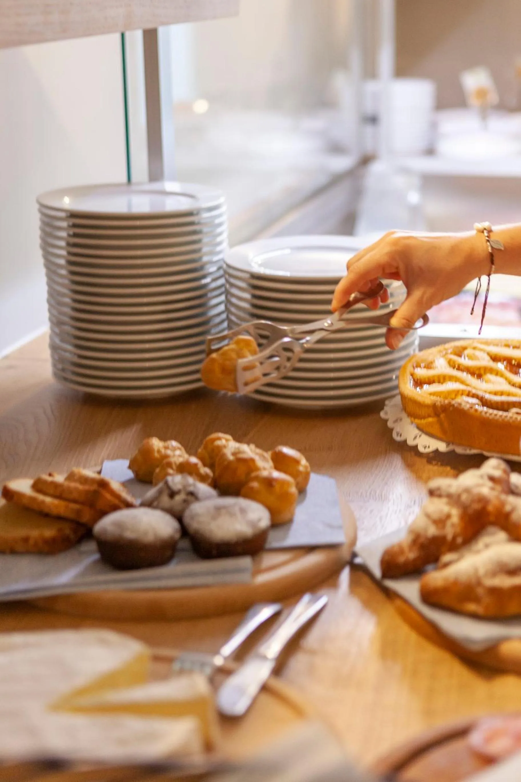 Continental breakfast in epOche Hotel Zanella 1889