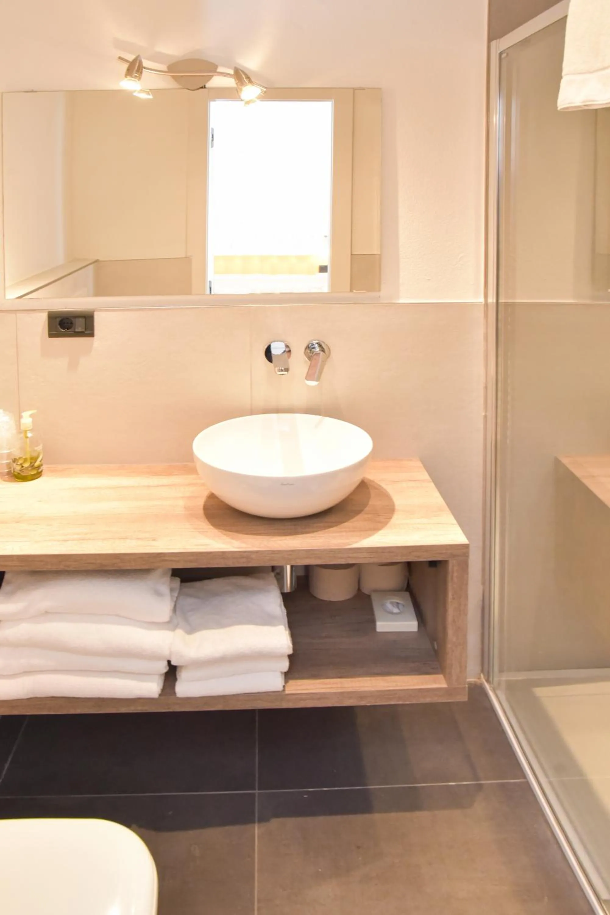 Toilet in epOche Hotel Zanella 1889