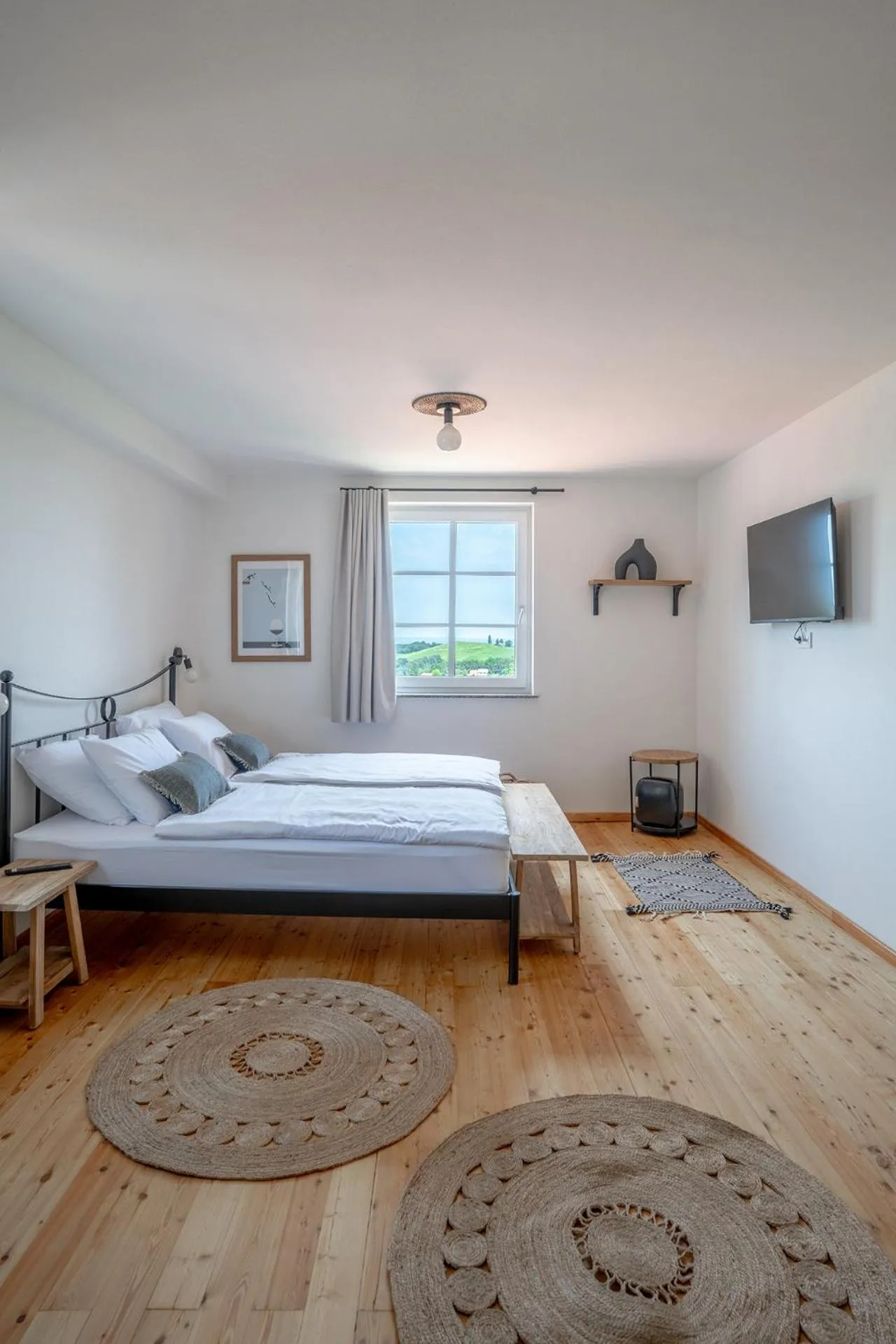 Bed in SIBON Wine & Spa Resort Jeruzalem