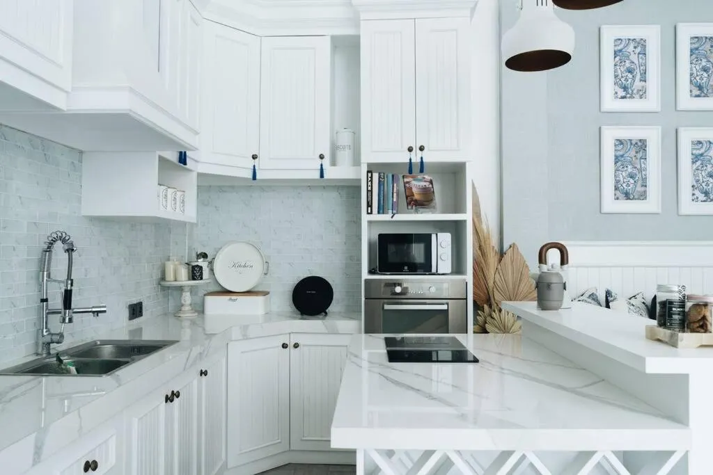 Kitchen or kitchenette in Luxurious 3BR Villa Muzo with Pool by OriVista near W