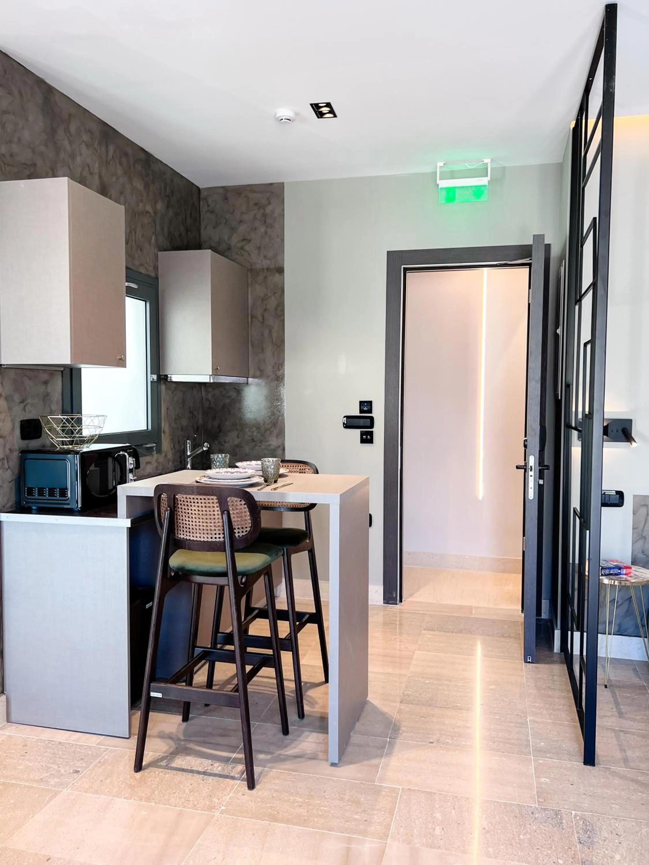 Kitchen or kitchenette in Royalty Suites Psyrri