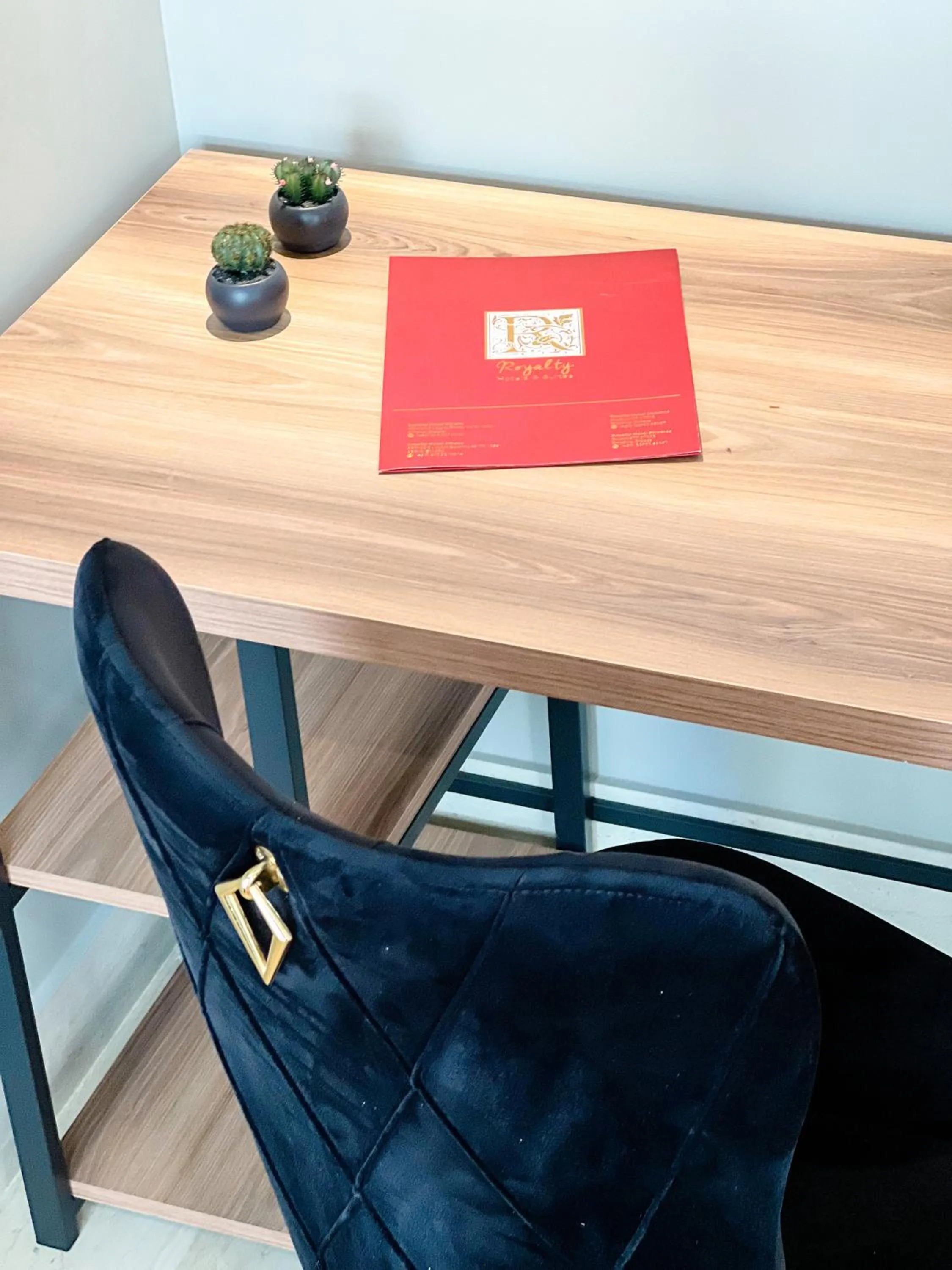 Decorative detail in Royalty Suites Psyrri