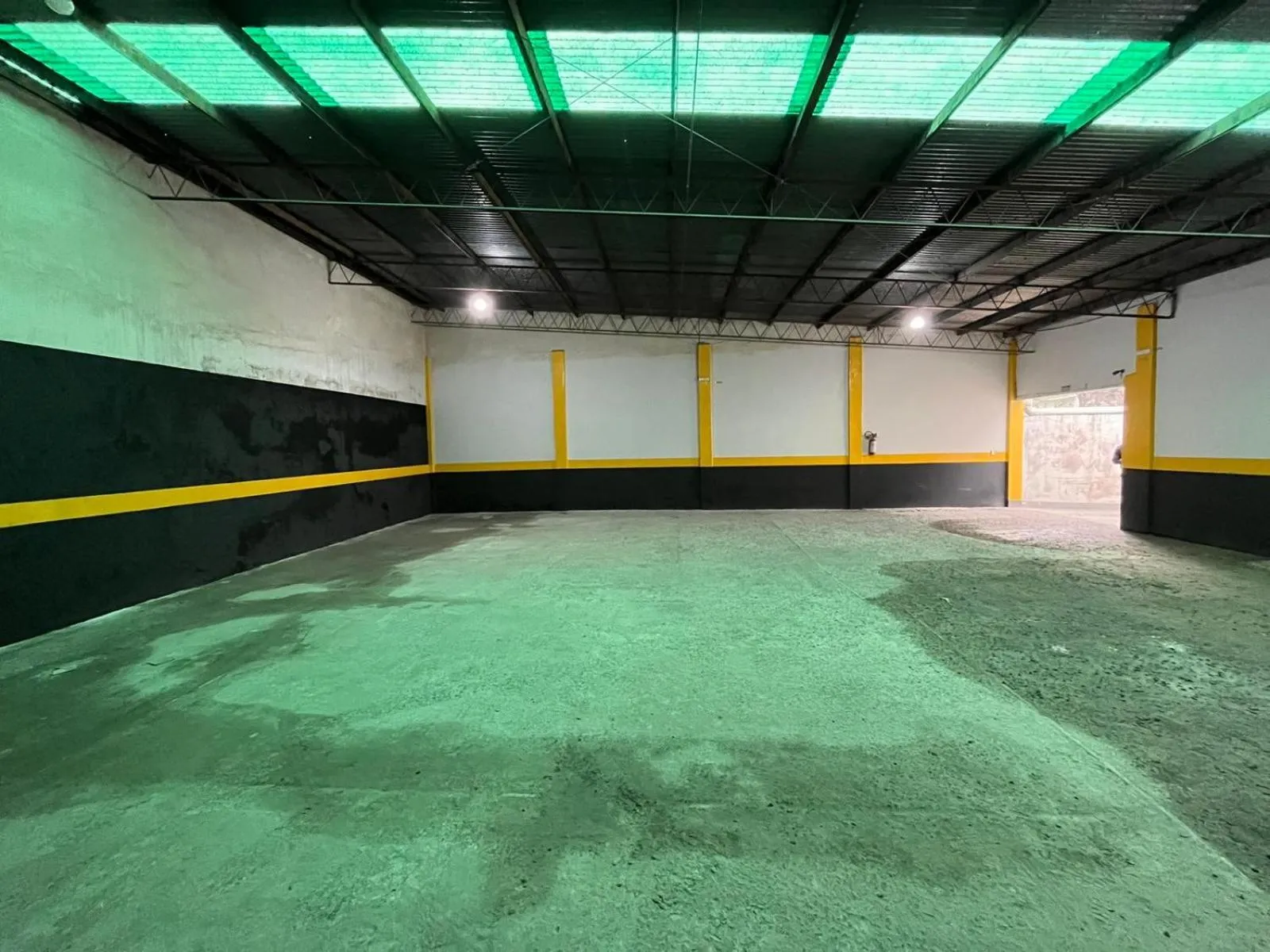 Parking in Novohotel Express