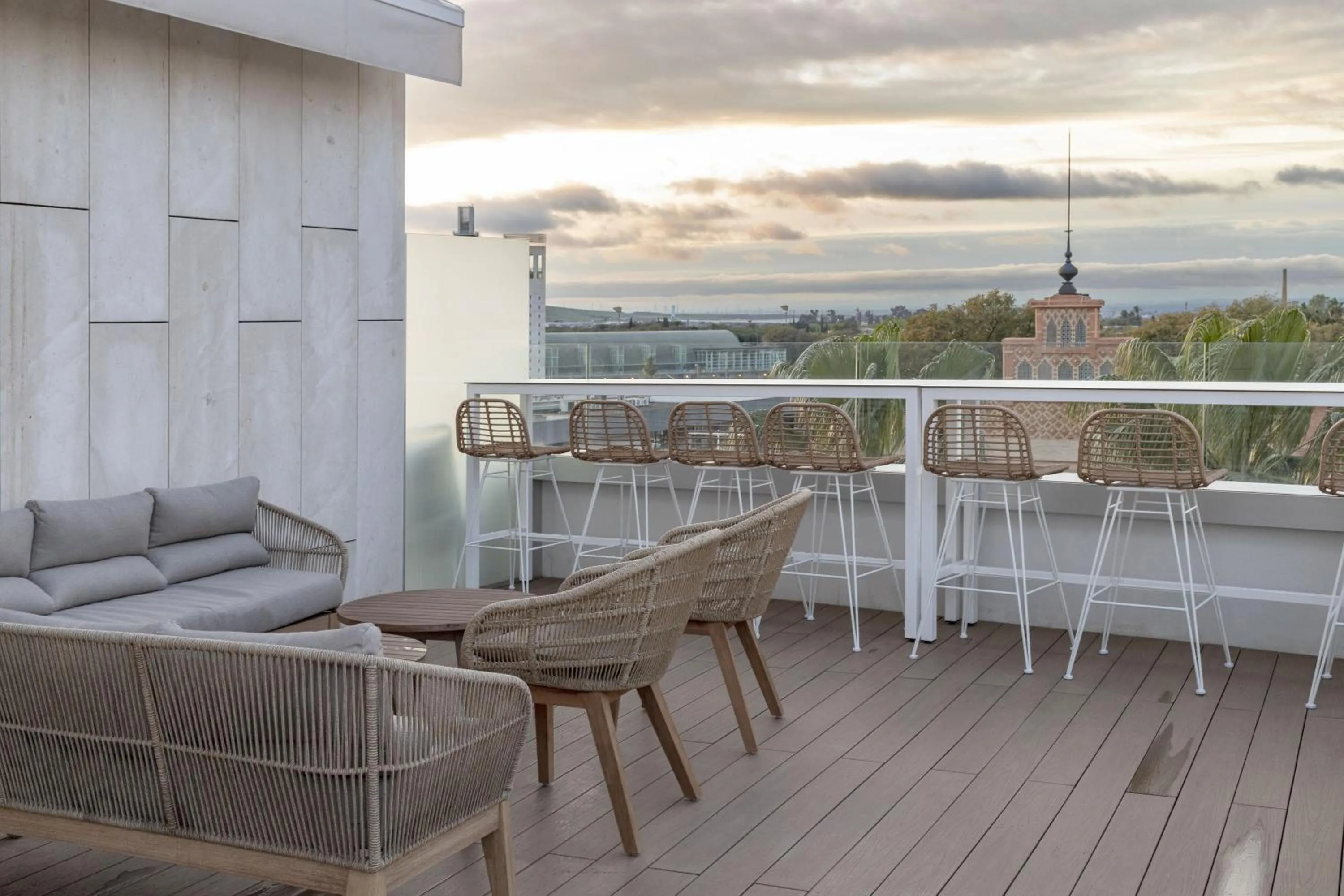 Spring in Petit Palace Vargas