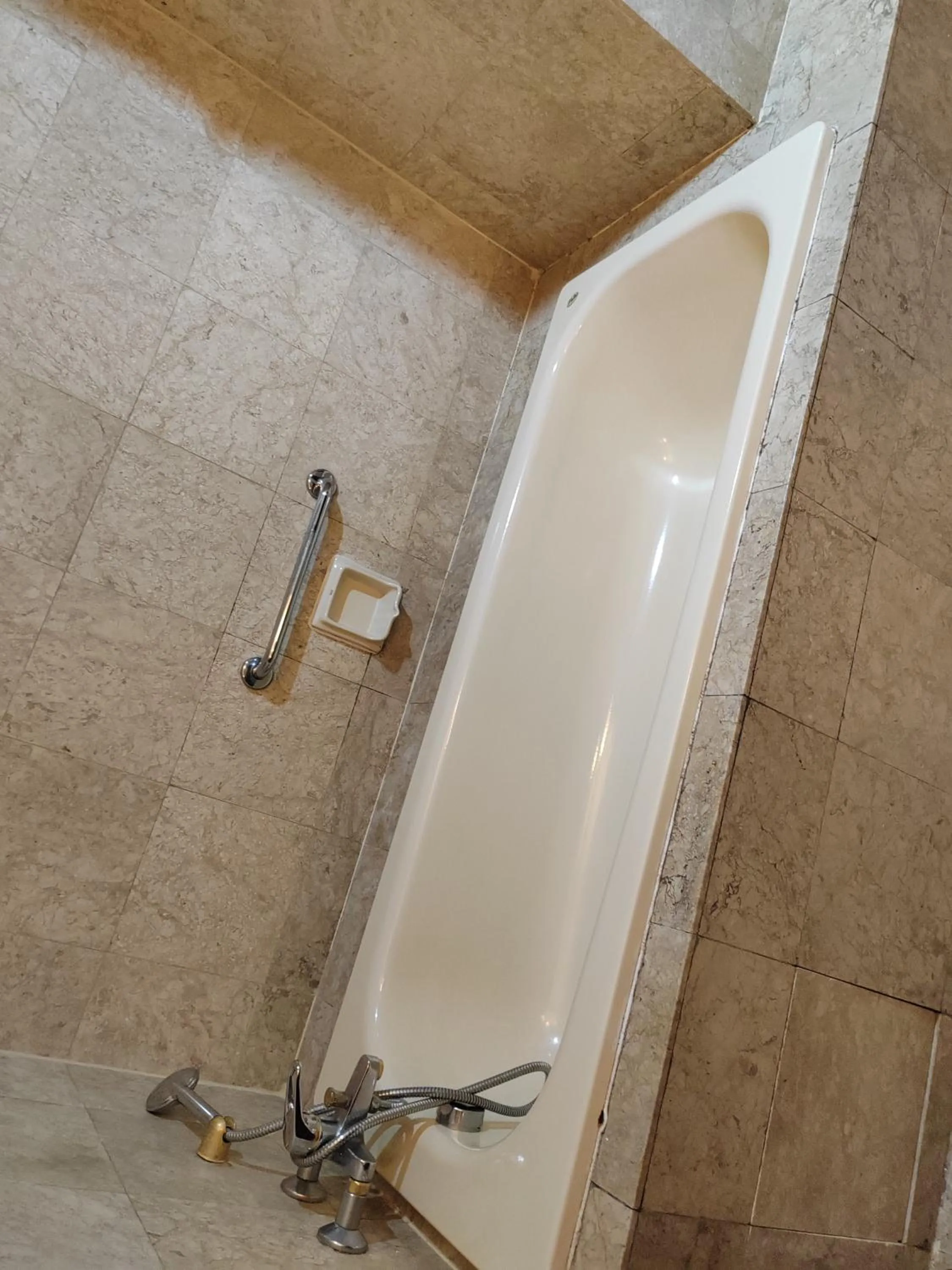 Shower in Kl landmark apartment at berjay Times square