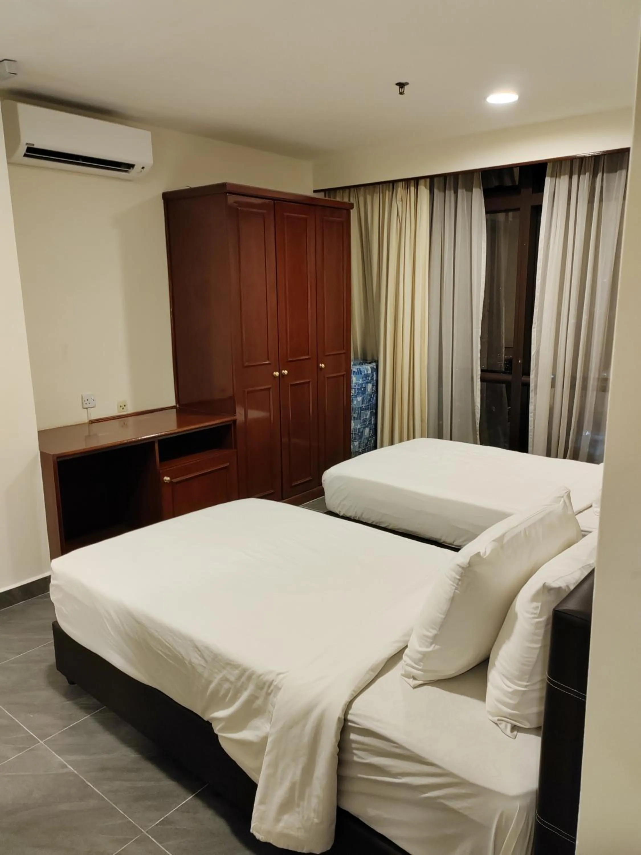 Bed in Kl landmark apartment at berjay Times square