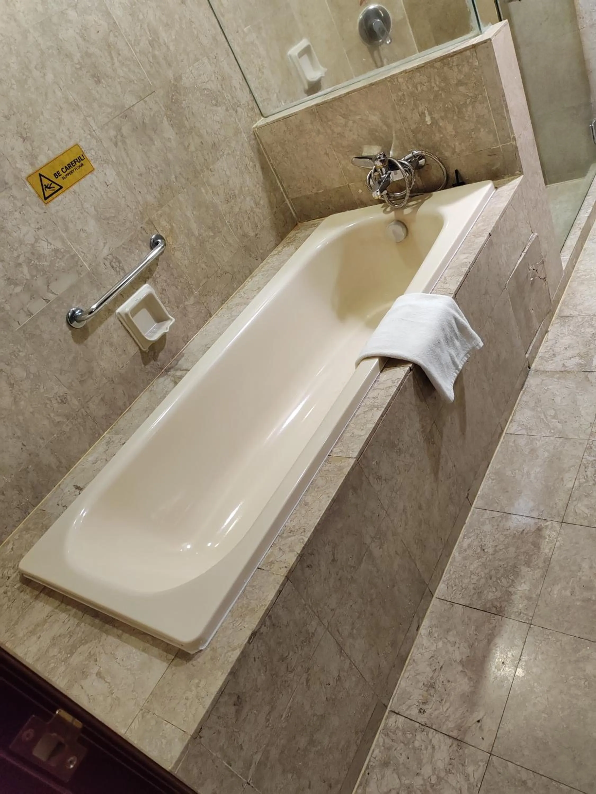 Shower in Kl landmark apartment at berjay Times square