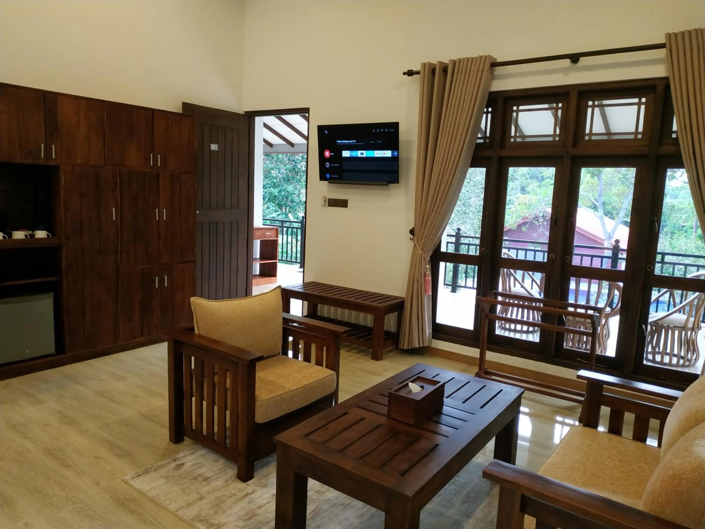 Sigiriya Cashew Palace Resort