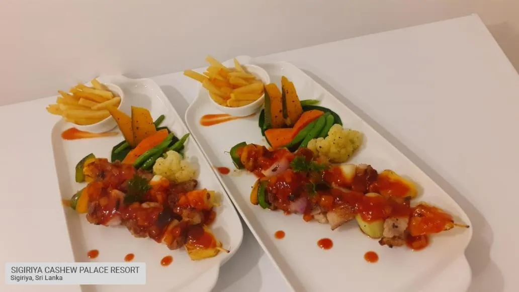 Food and drinks in Sigiriya Cashew Palace Resort