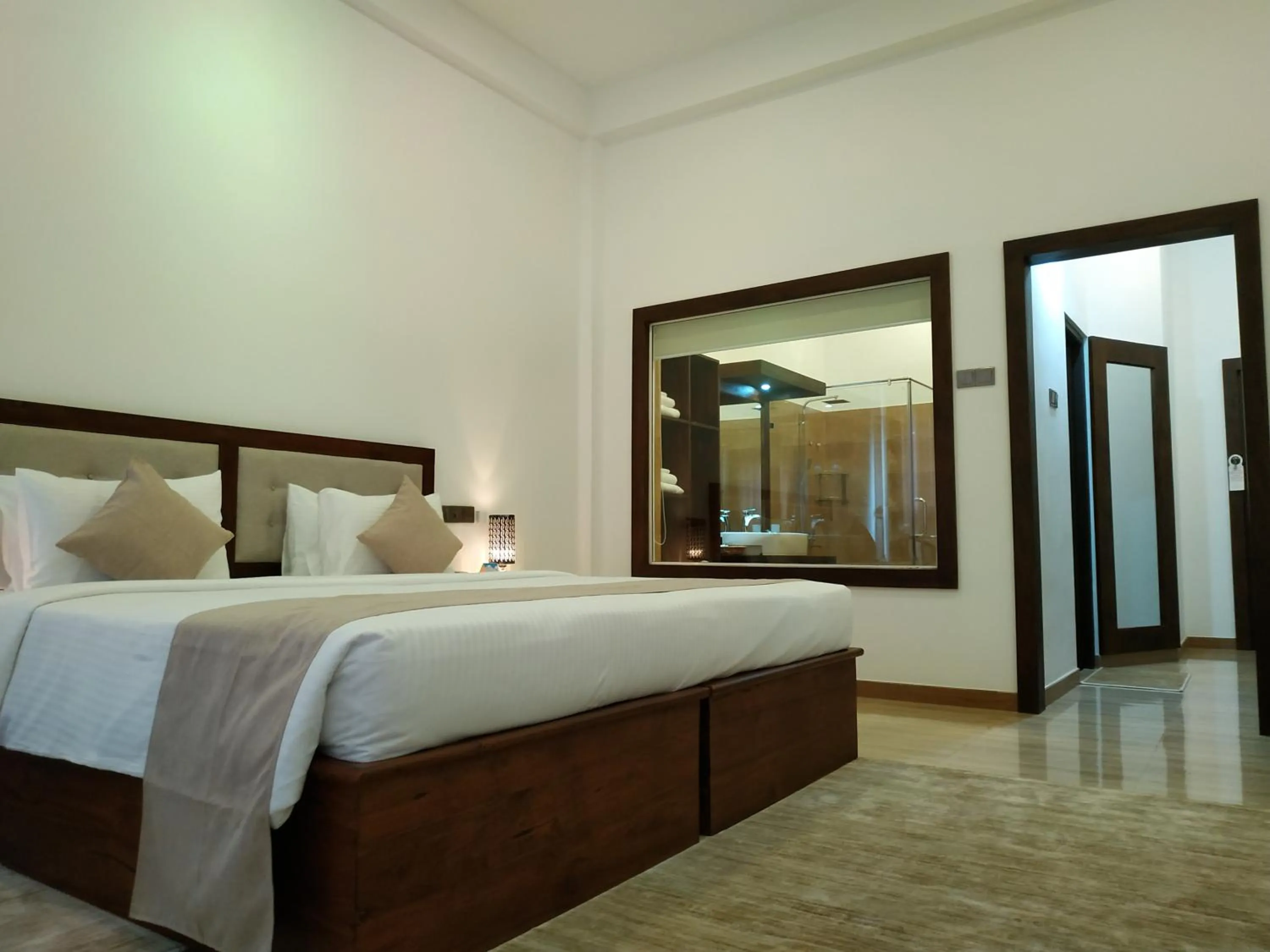 Bed in Sigiriya Cashew Palace Resort